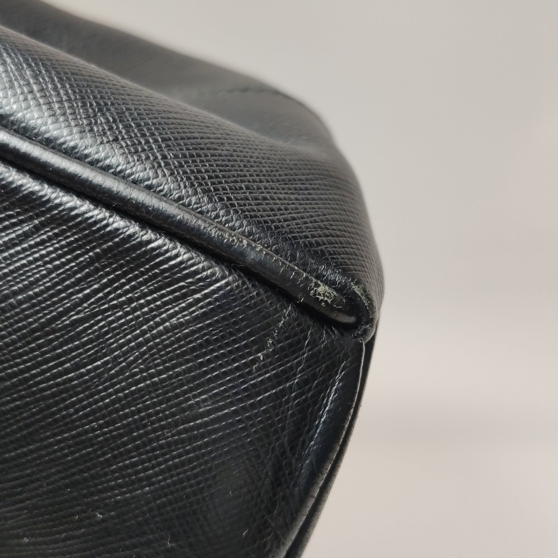 Prada Galleria black