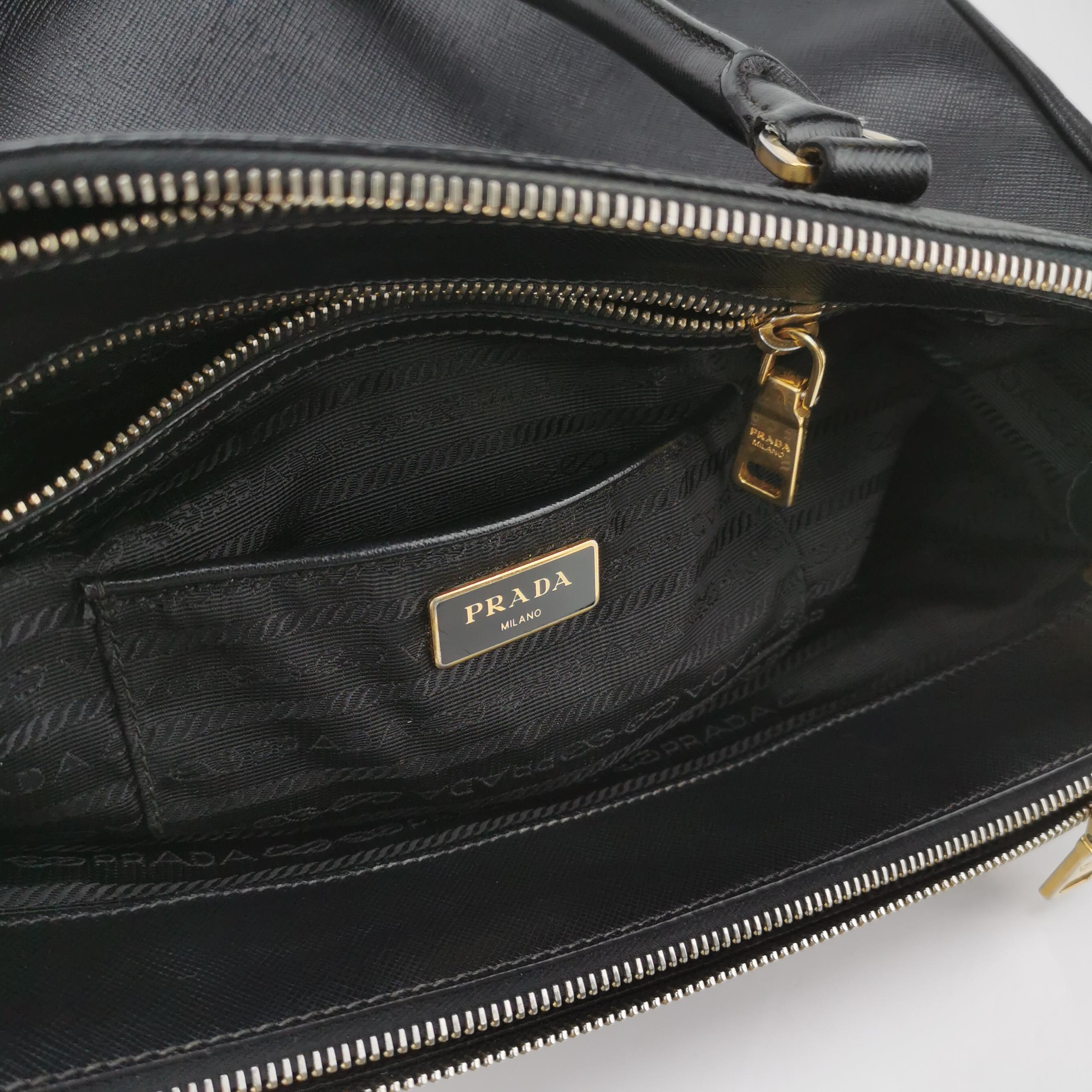 Prada Galleria black