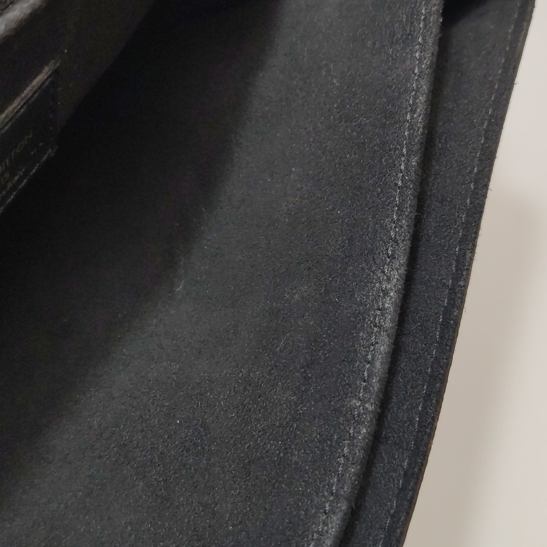 Louis Vuitton (LV) Pochette Metis Reserve