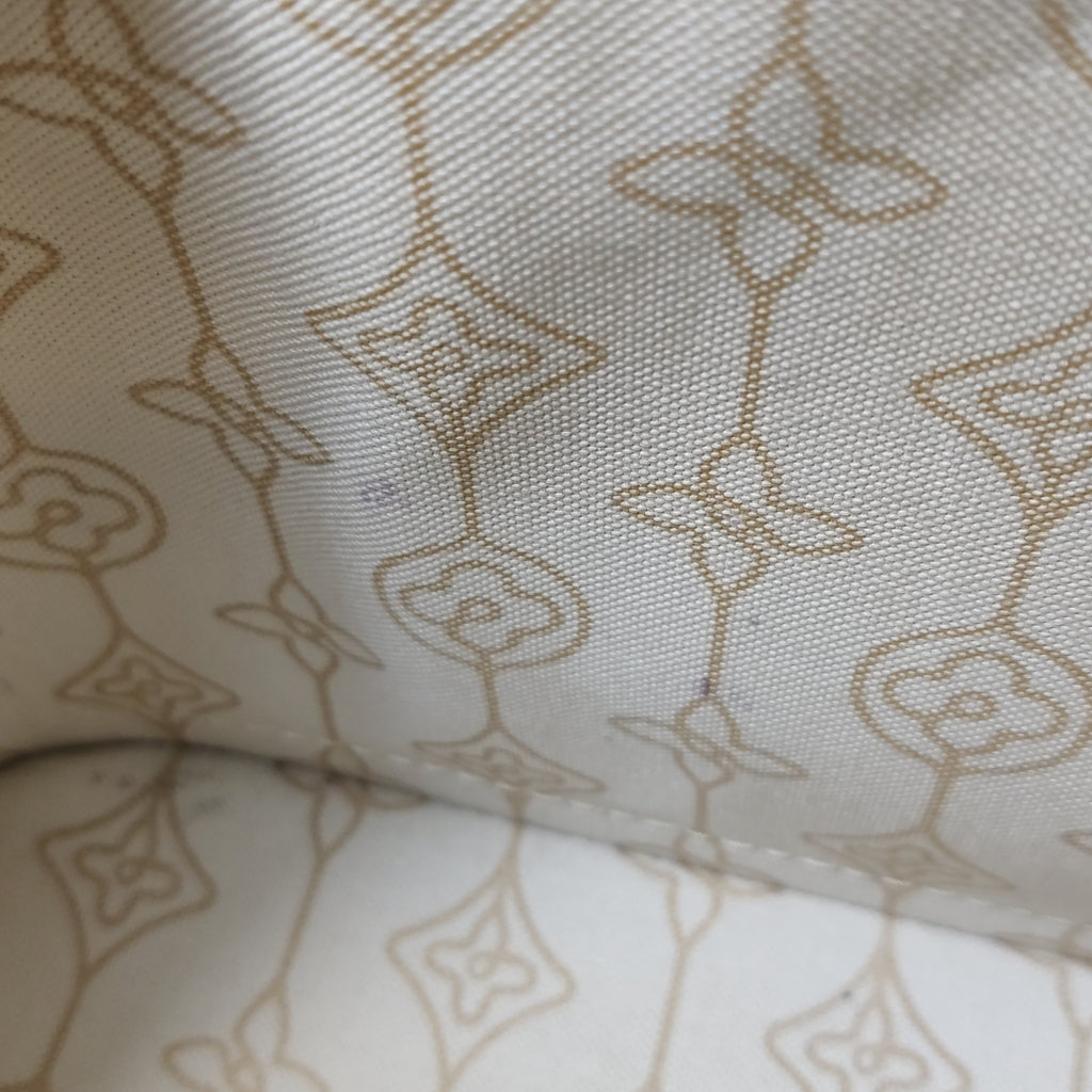 Louis Vuitton (LV) Alma BB