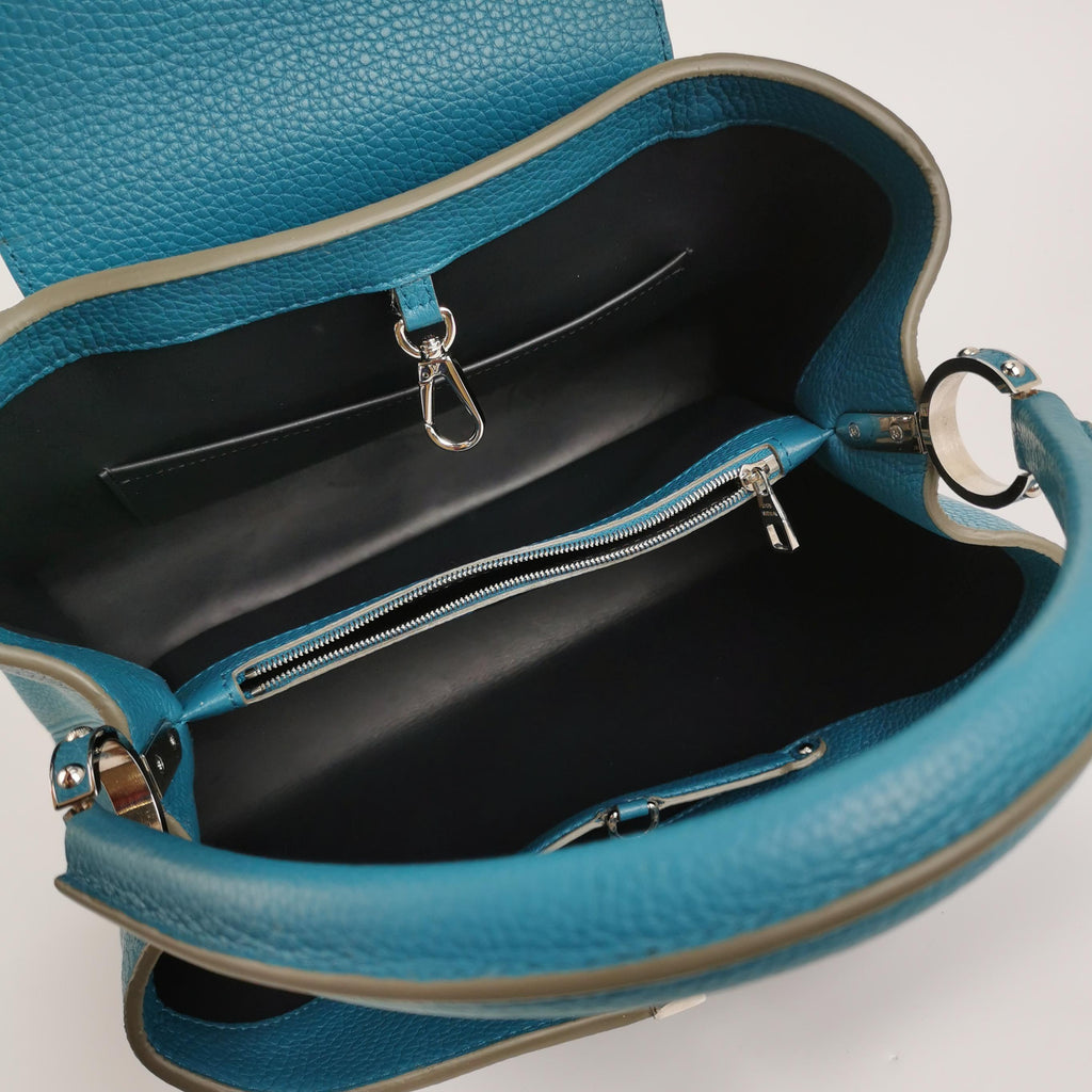 Louis Vuitton (LV) Capucines