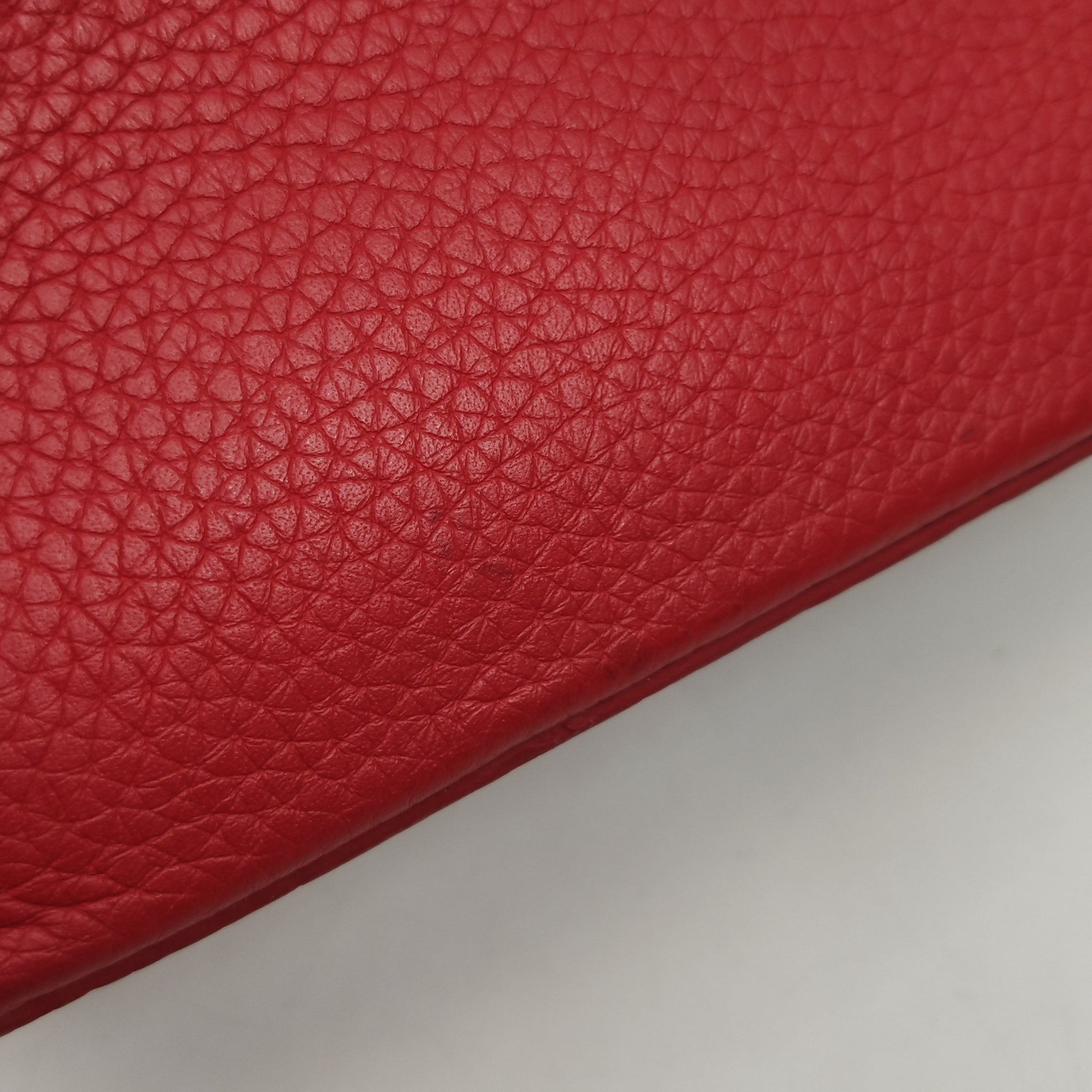 Louis Vuitton (LV) Capucines BB  Rosso
