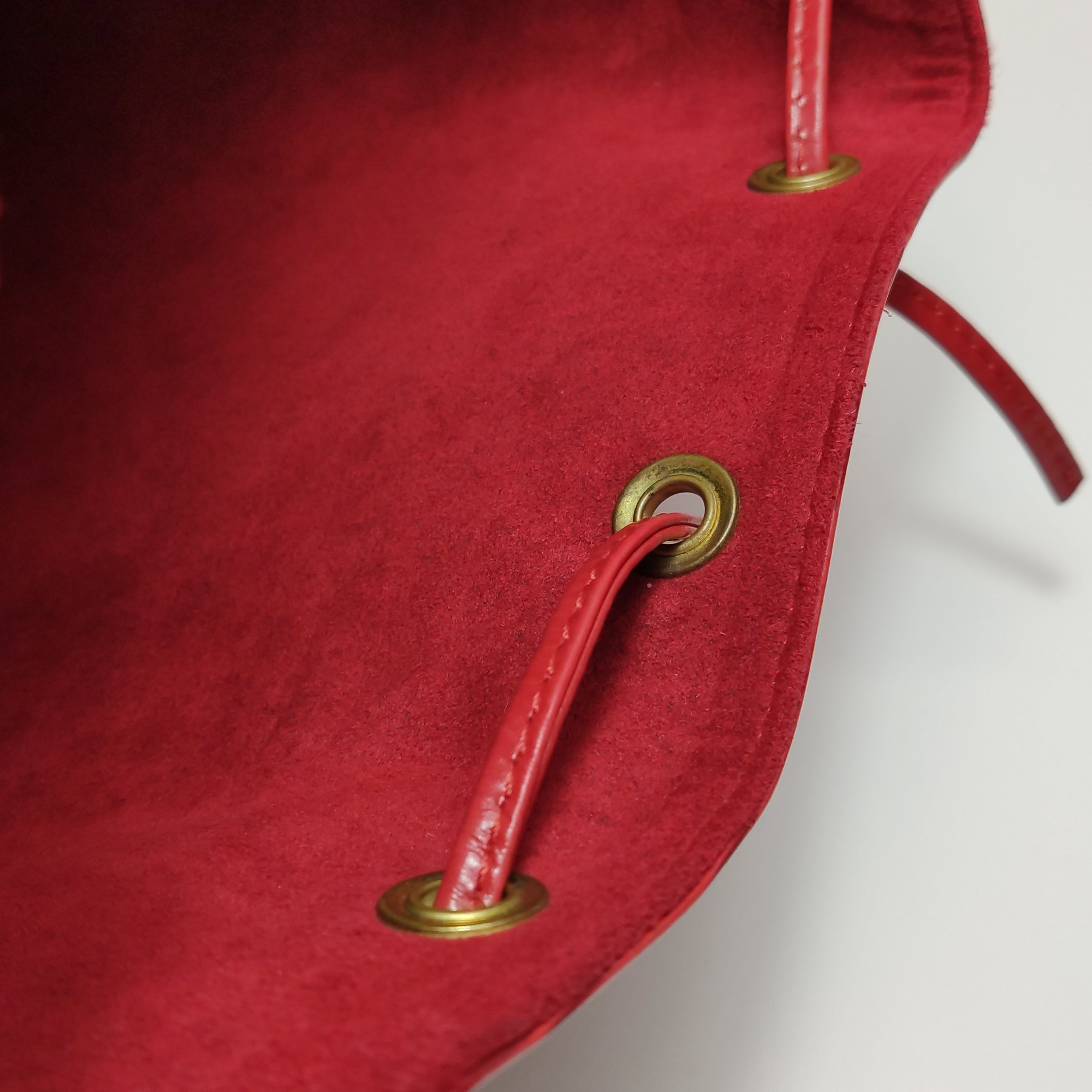 Louis Vuitton (LV) NOE Red