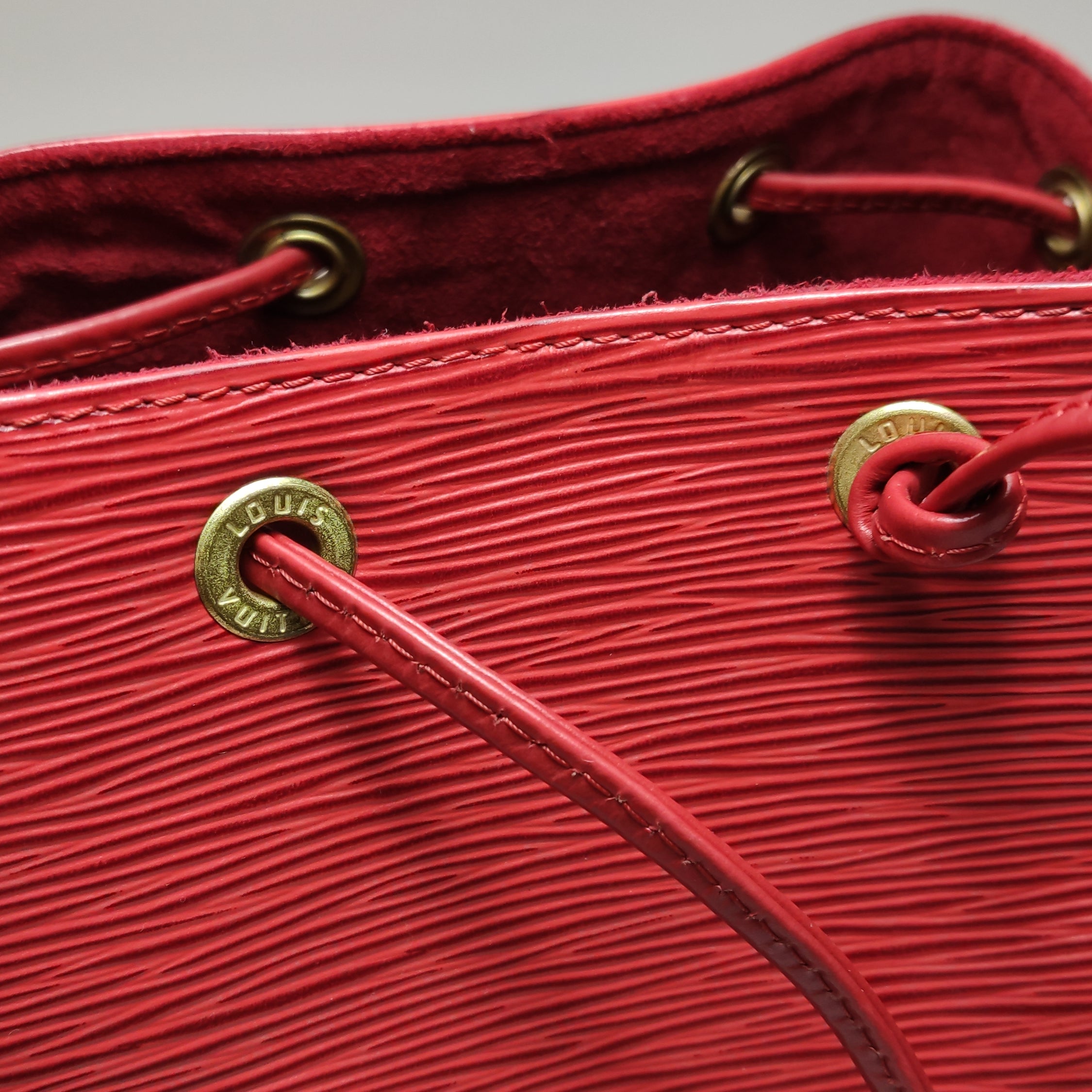 Louis Vuitton (LV) NOE Red