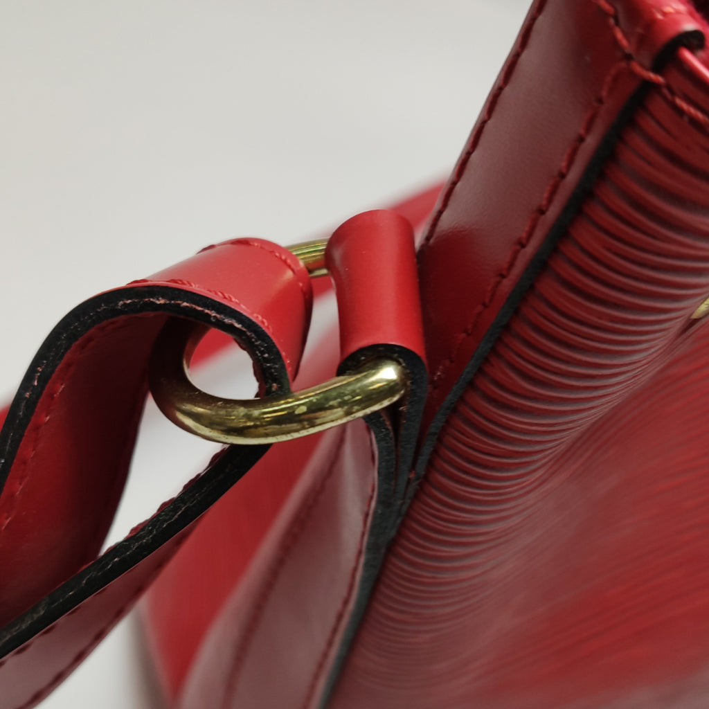 Louis Vuitton (LV) NOE Red