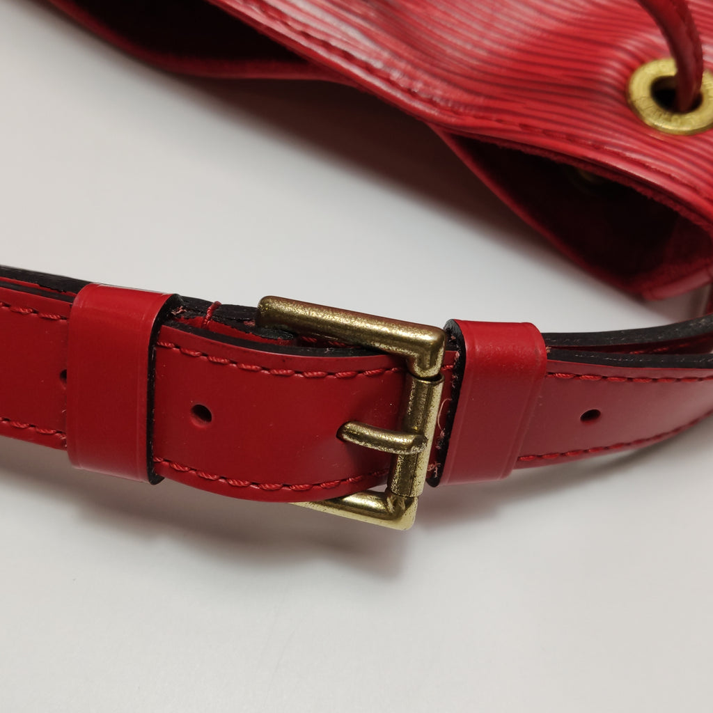 Louis Vuitton (LV) NOE Red