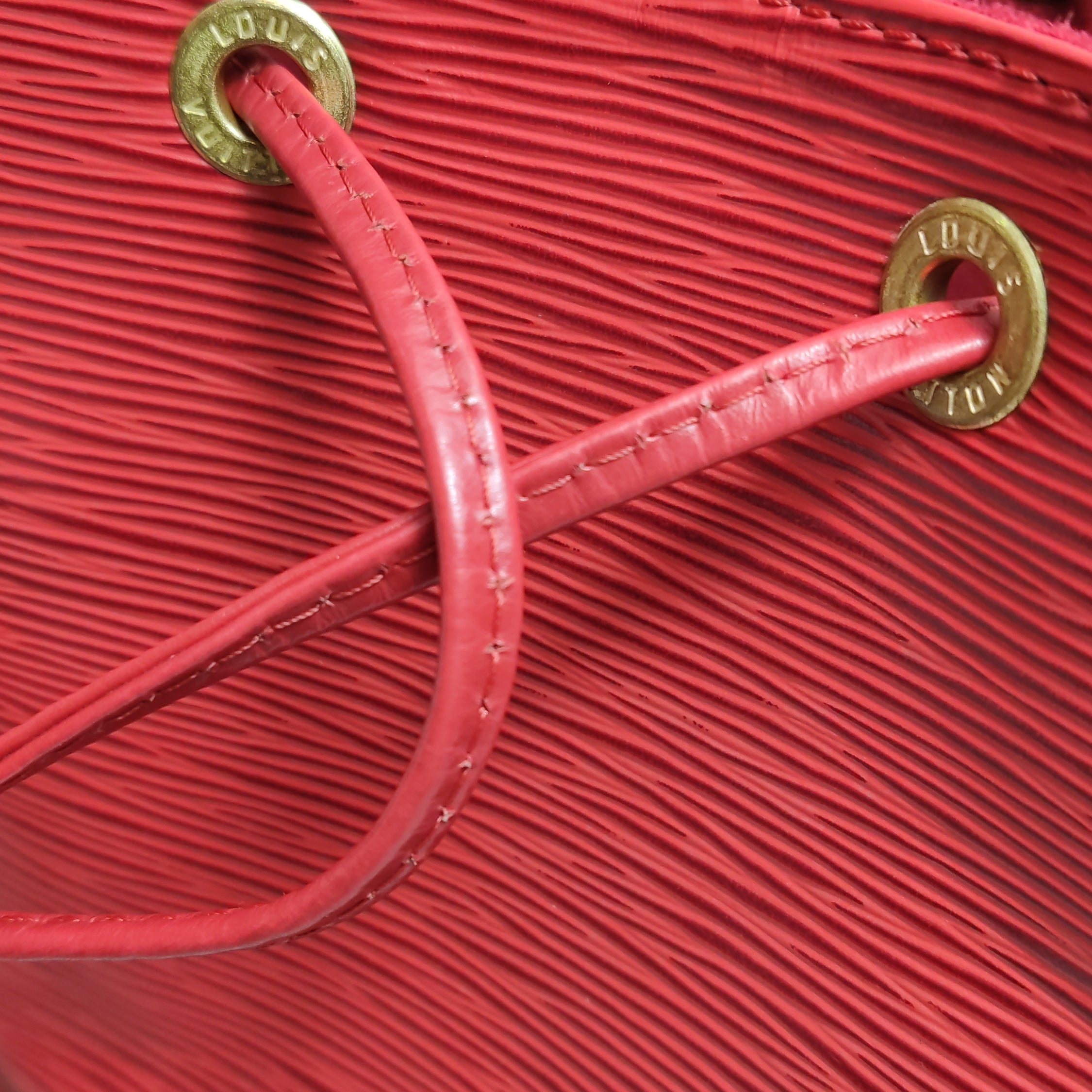 Louis Vuitton (LV) NOE Red