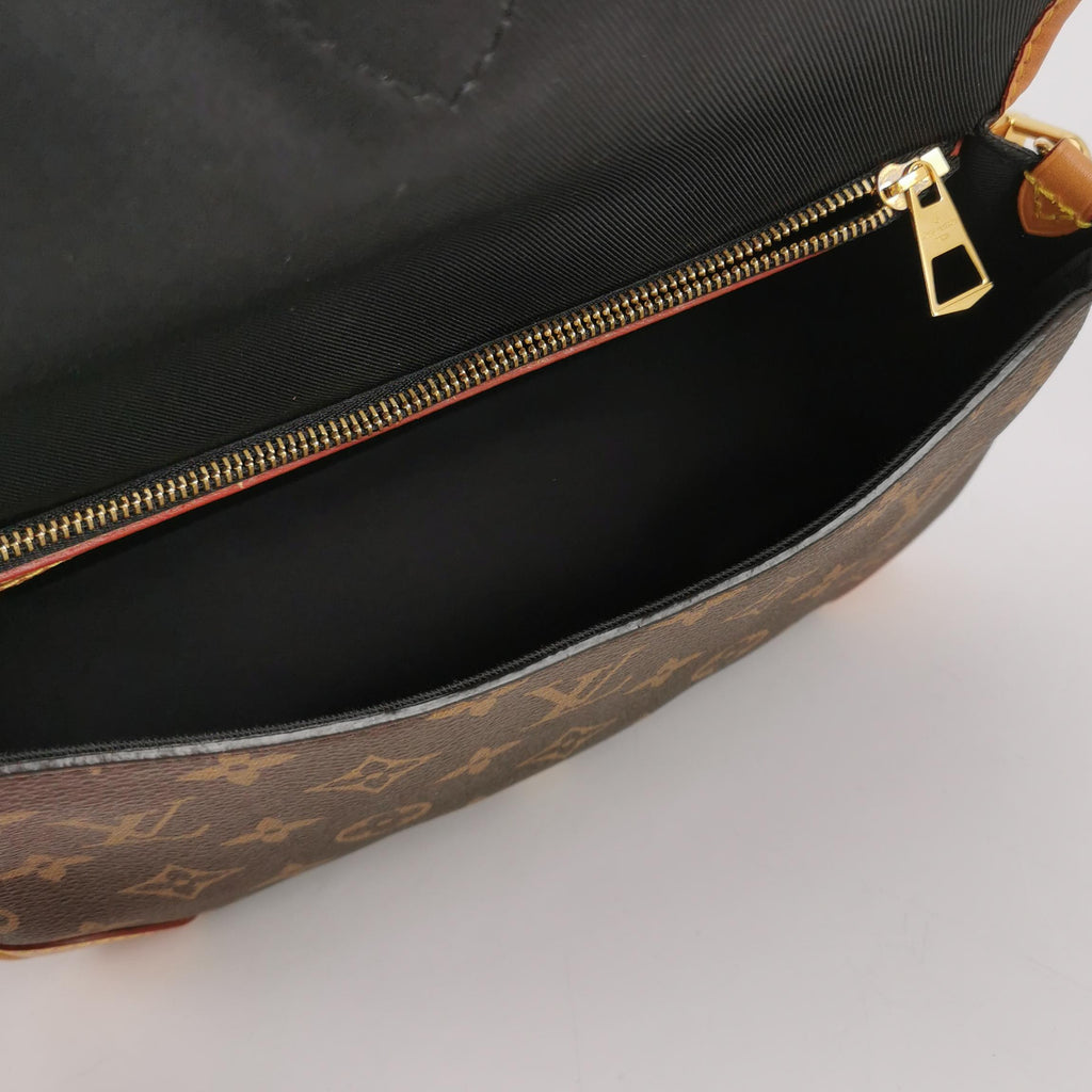 Louis Vuitton (LV) Diane