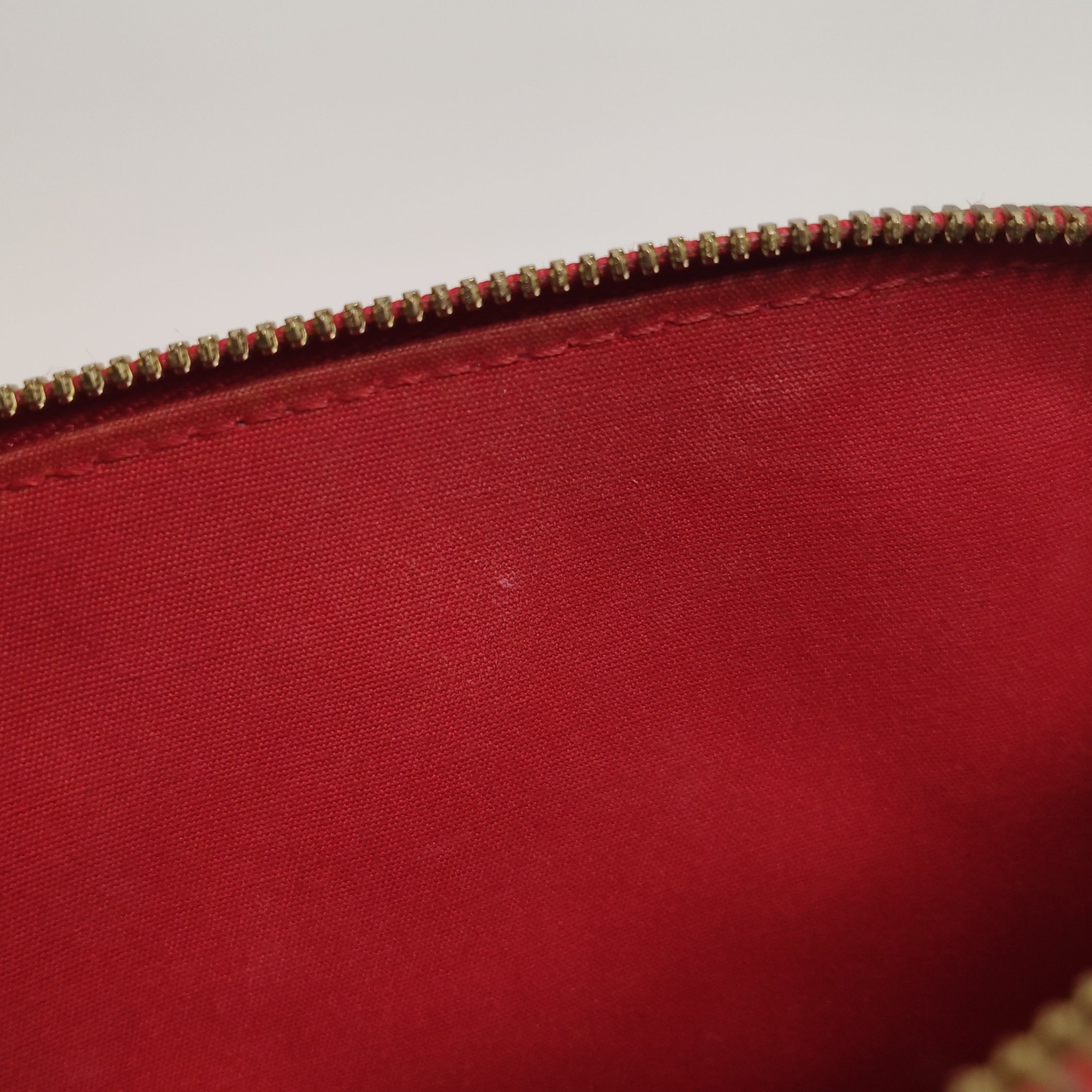 Louis Vuitton (LV) AlmaBB Red