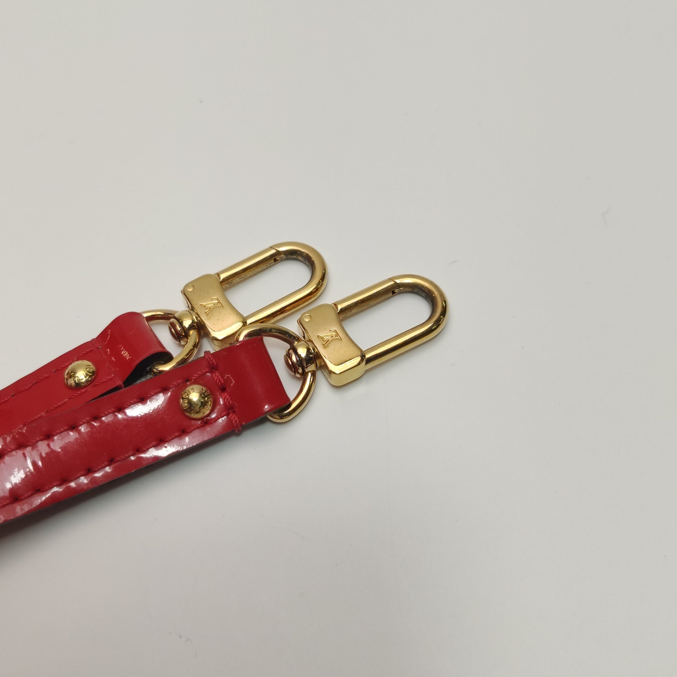 Louis Vuitton (LV) AlmaBB Red