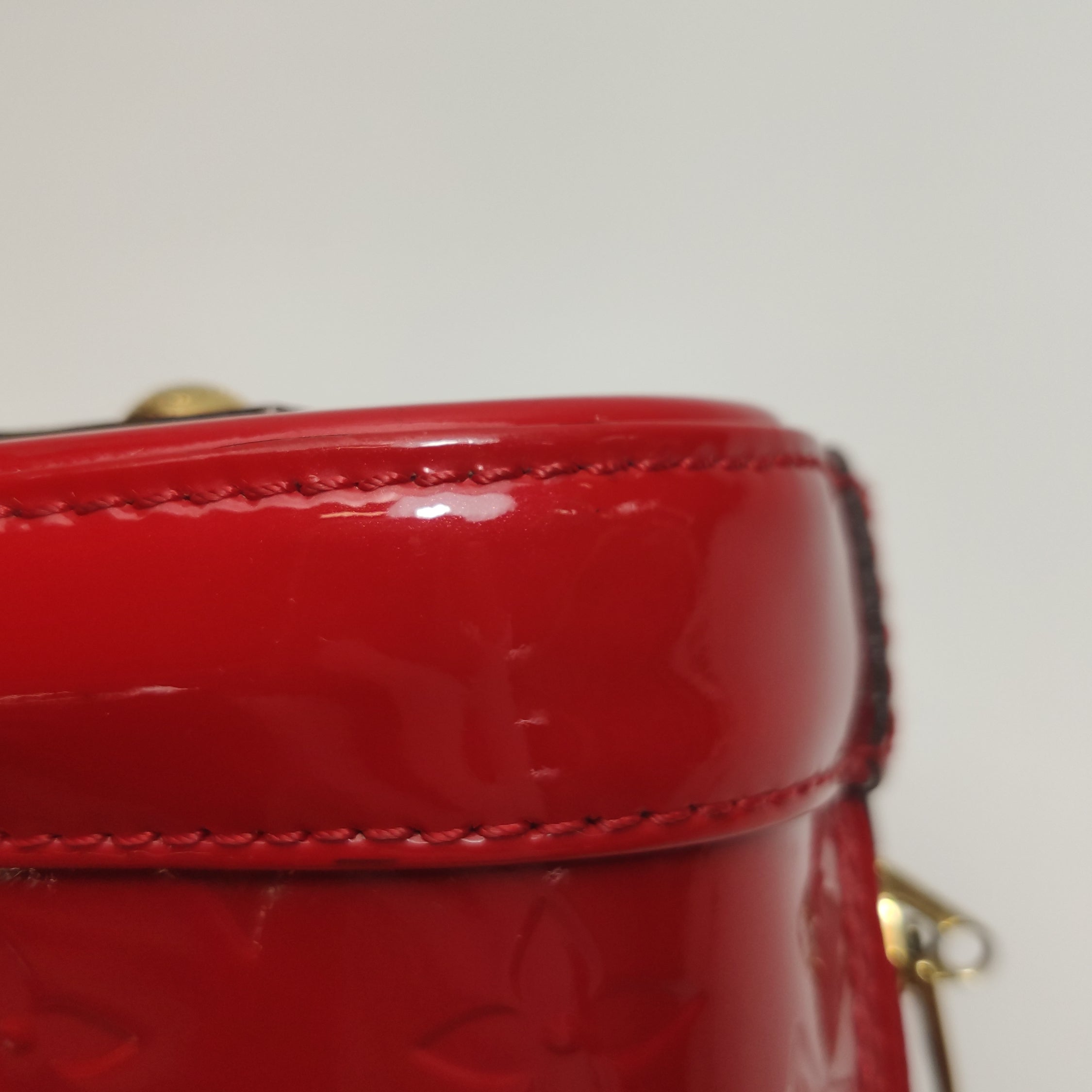 Louis Vuitton (LV) AlmaBB Red