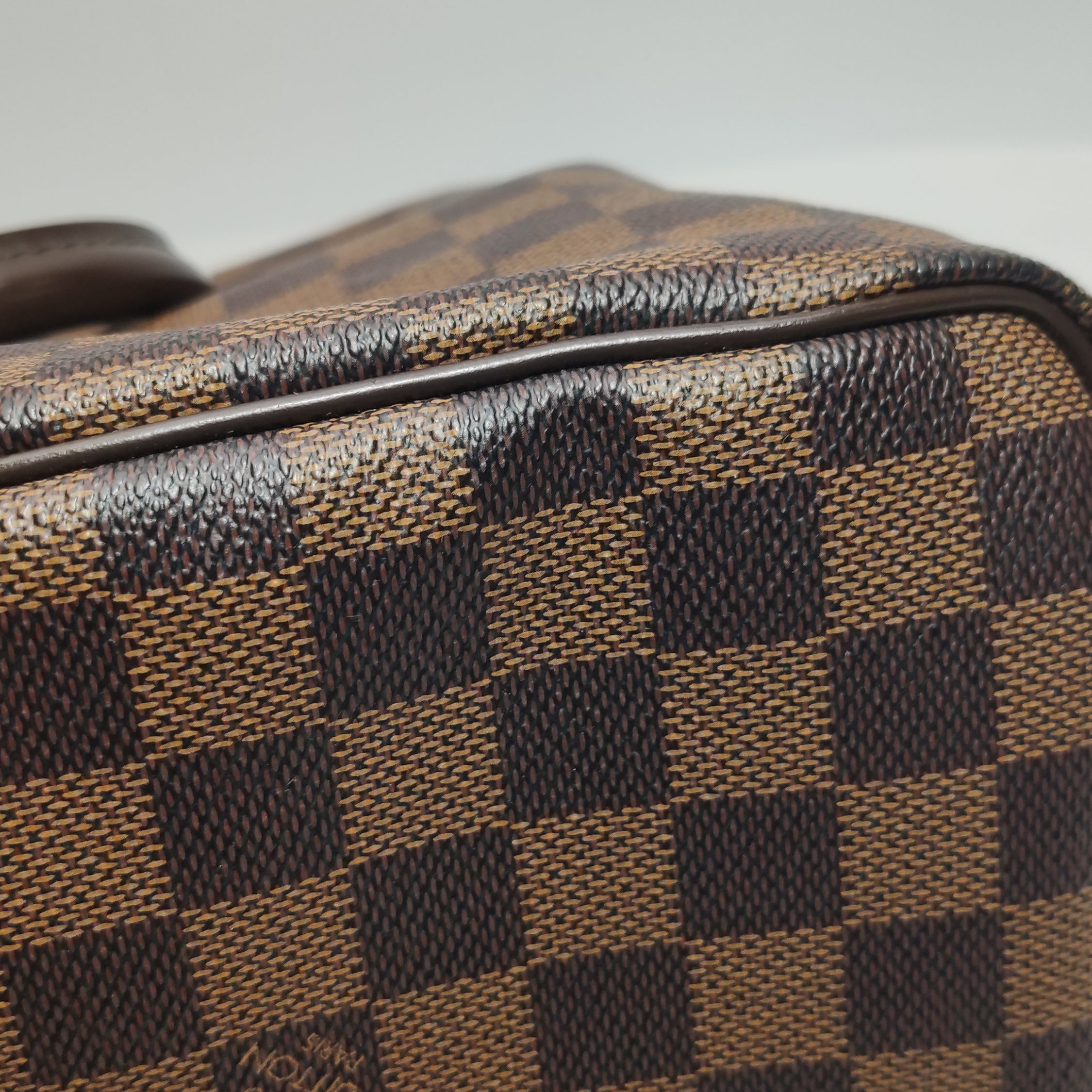 Louis Vuitton (LV) Speedy25