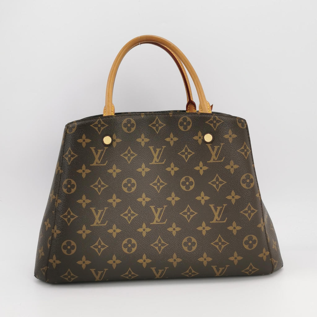 Louis Vuitton (LV) Montaigne medium