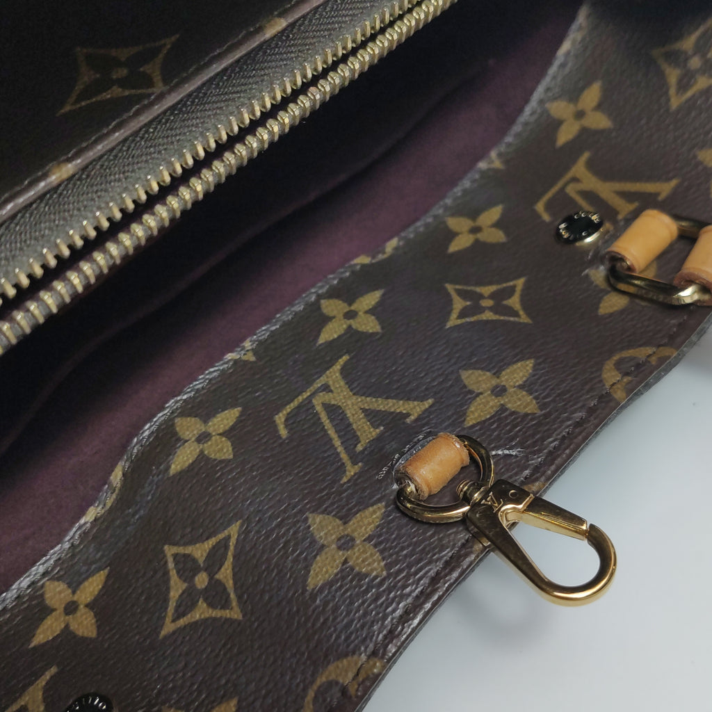 Louis Vuitton (LV) Montaigne medium