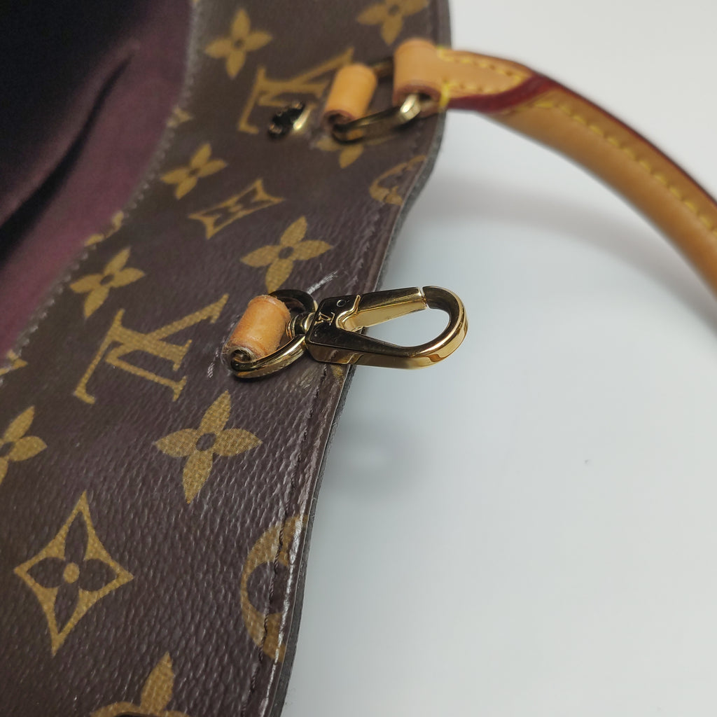 Louis Vuitton (LV) Montaigne medium