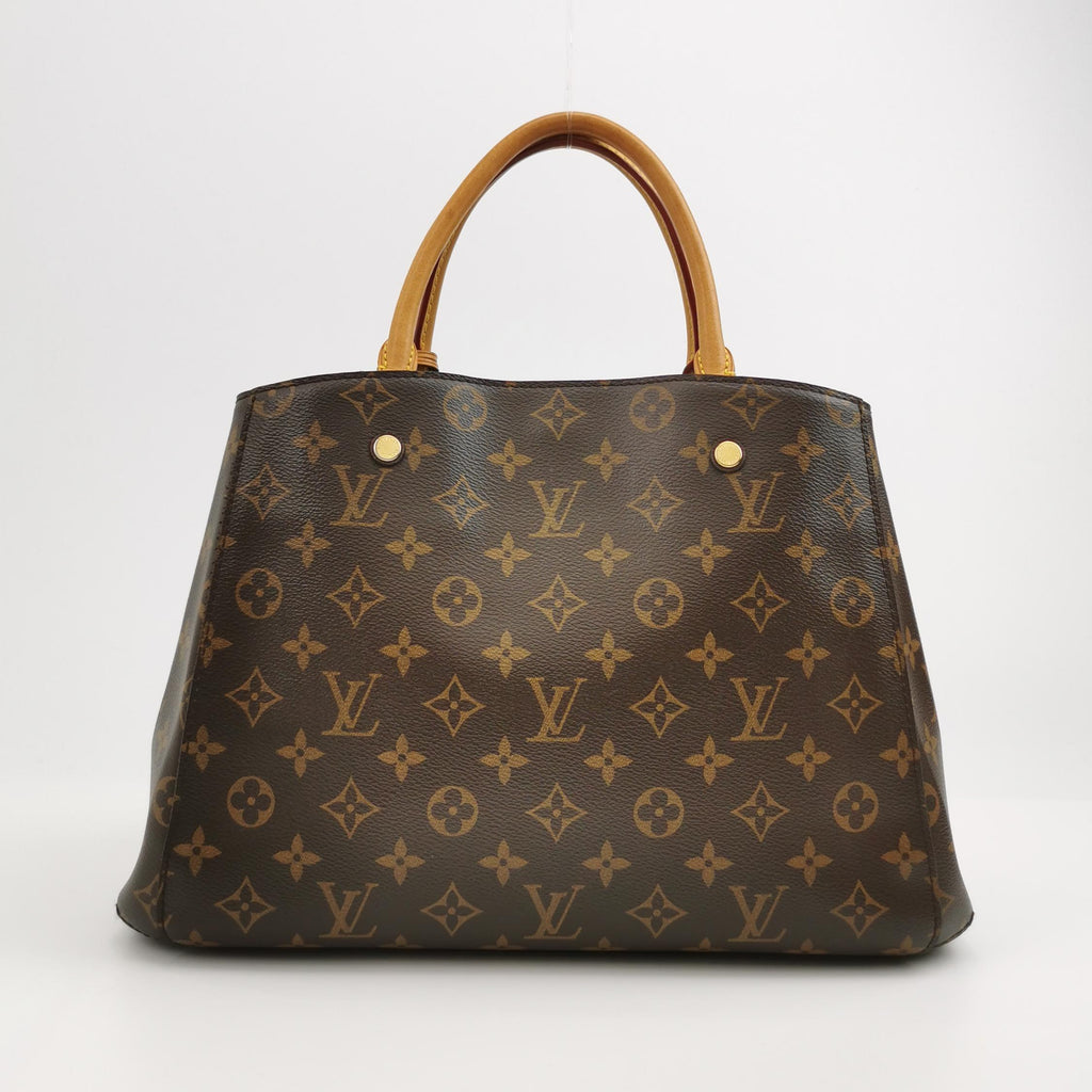 Louis Vuitton (LV) Montaigne medium