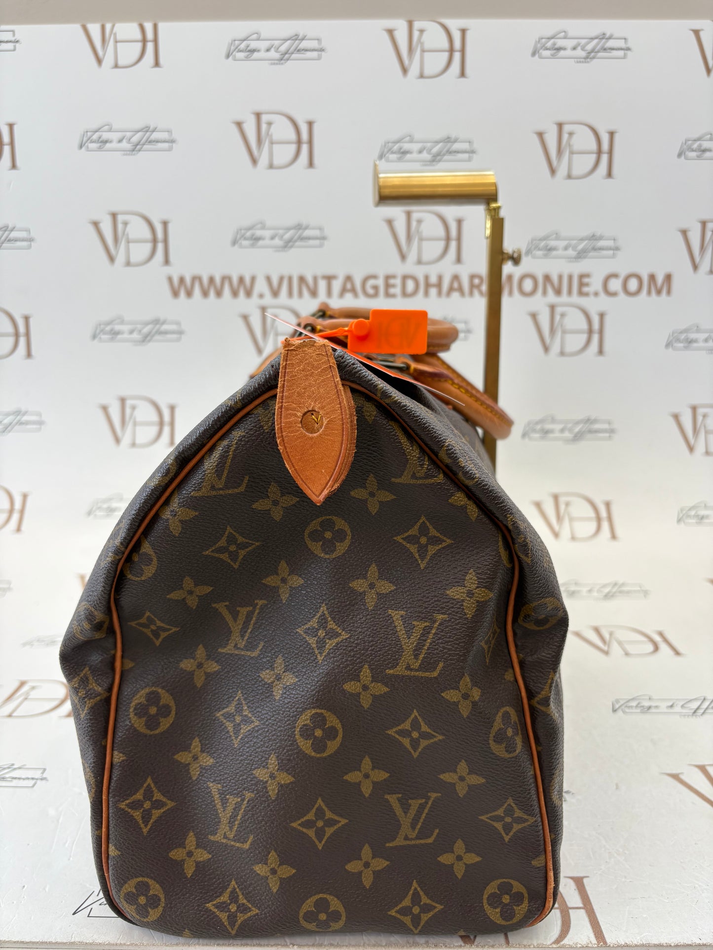 018112 - Louis Vuitton Speedy 40