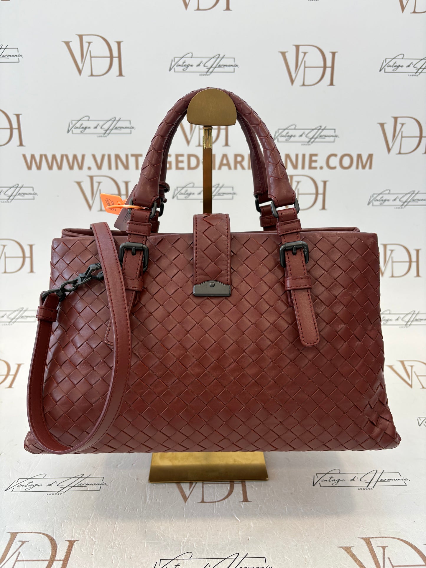 383695 - Bottega Veneta Roma