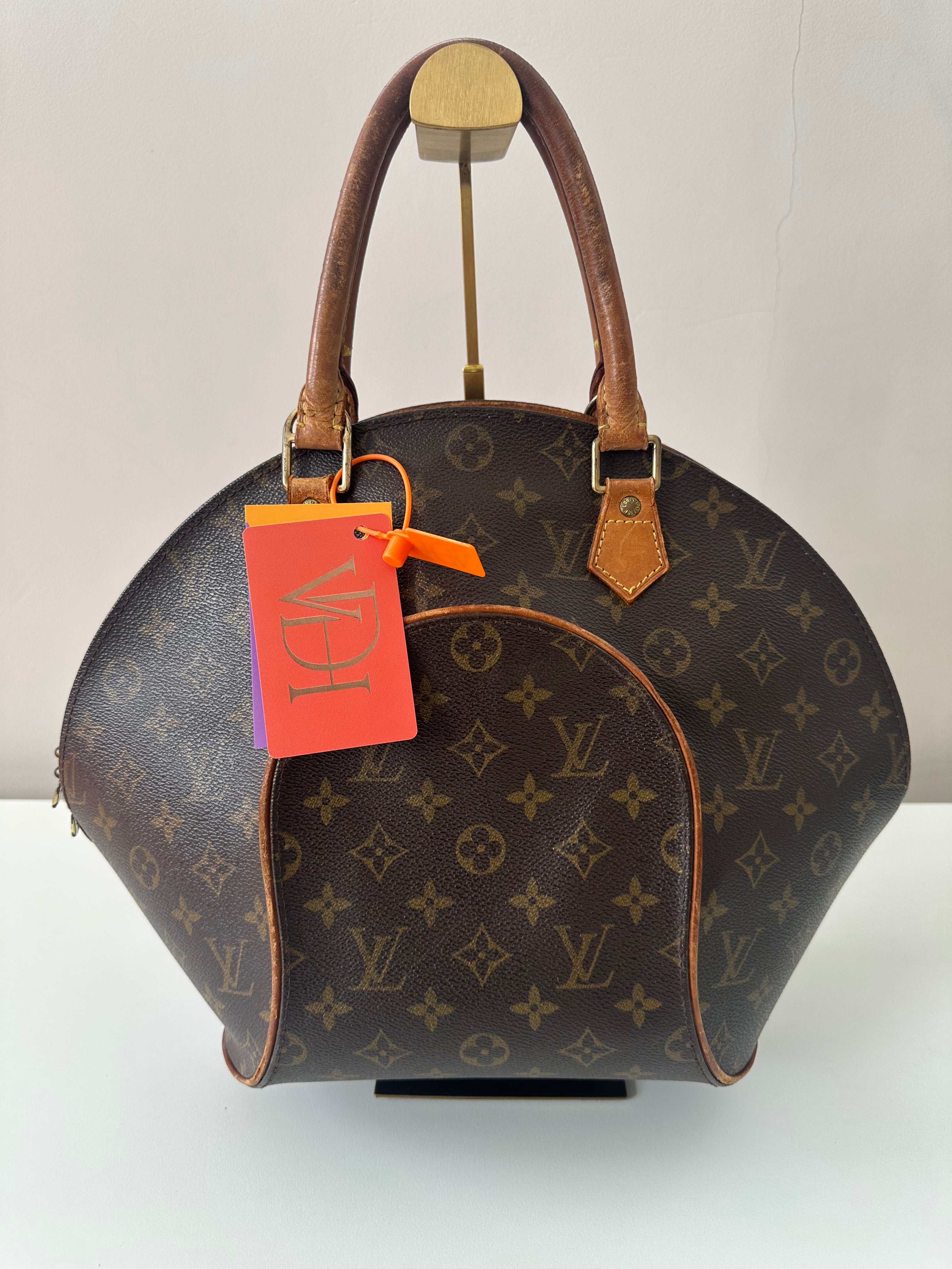 Louis Vuitton Ellipse MM