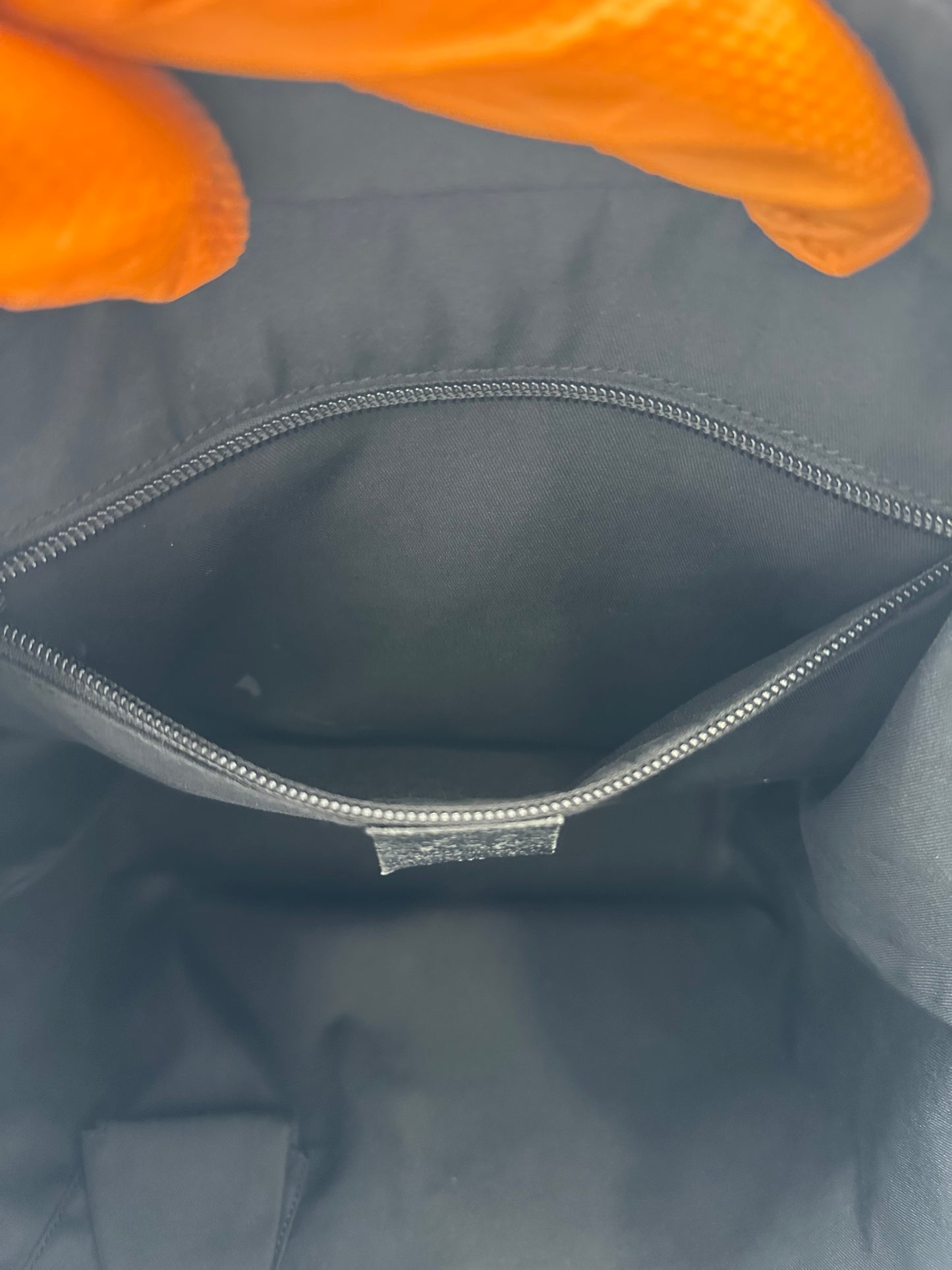 018083 - Gucci Black Canvas