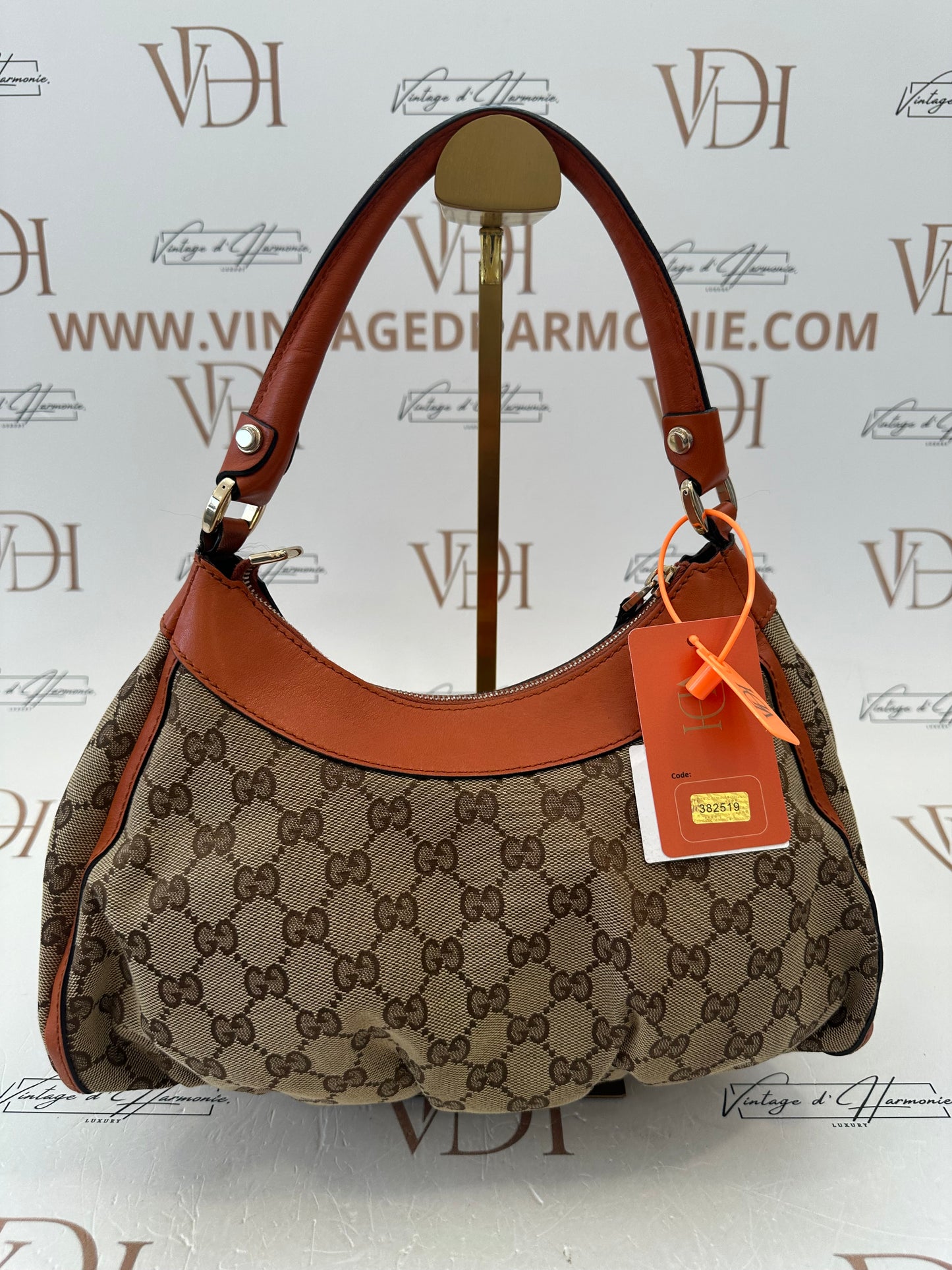 382519 - Gucci Abbey