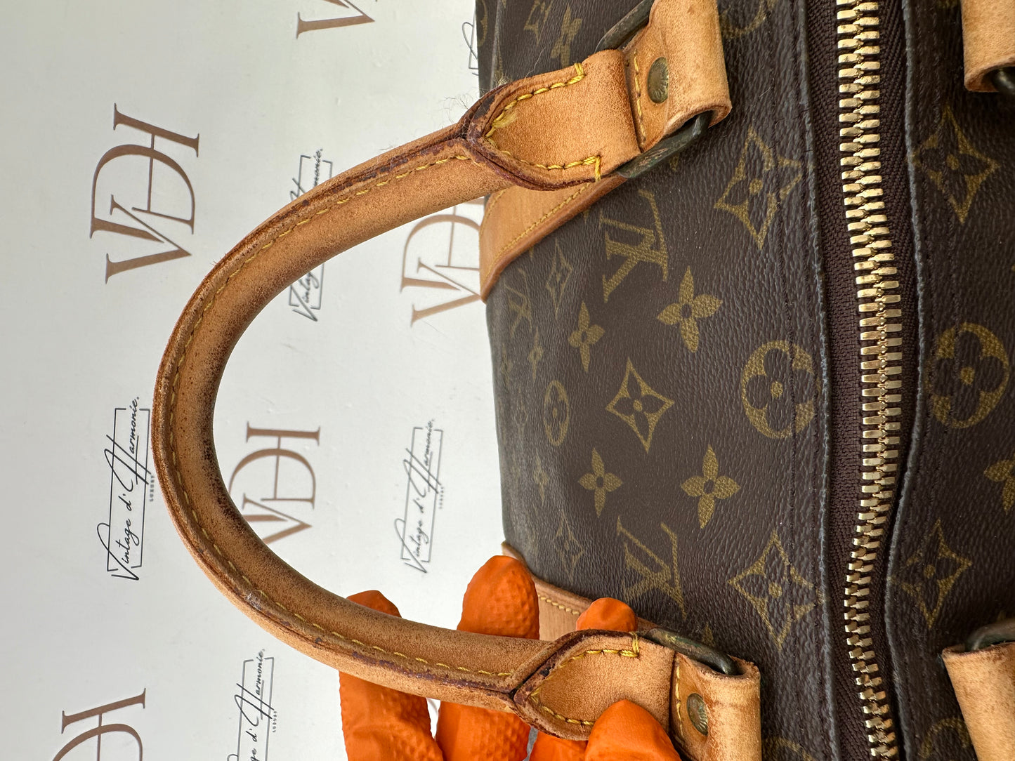 017985 - Louis Vuitton Keepall 50