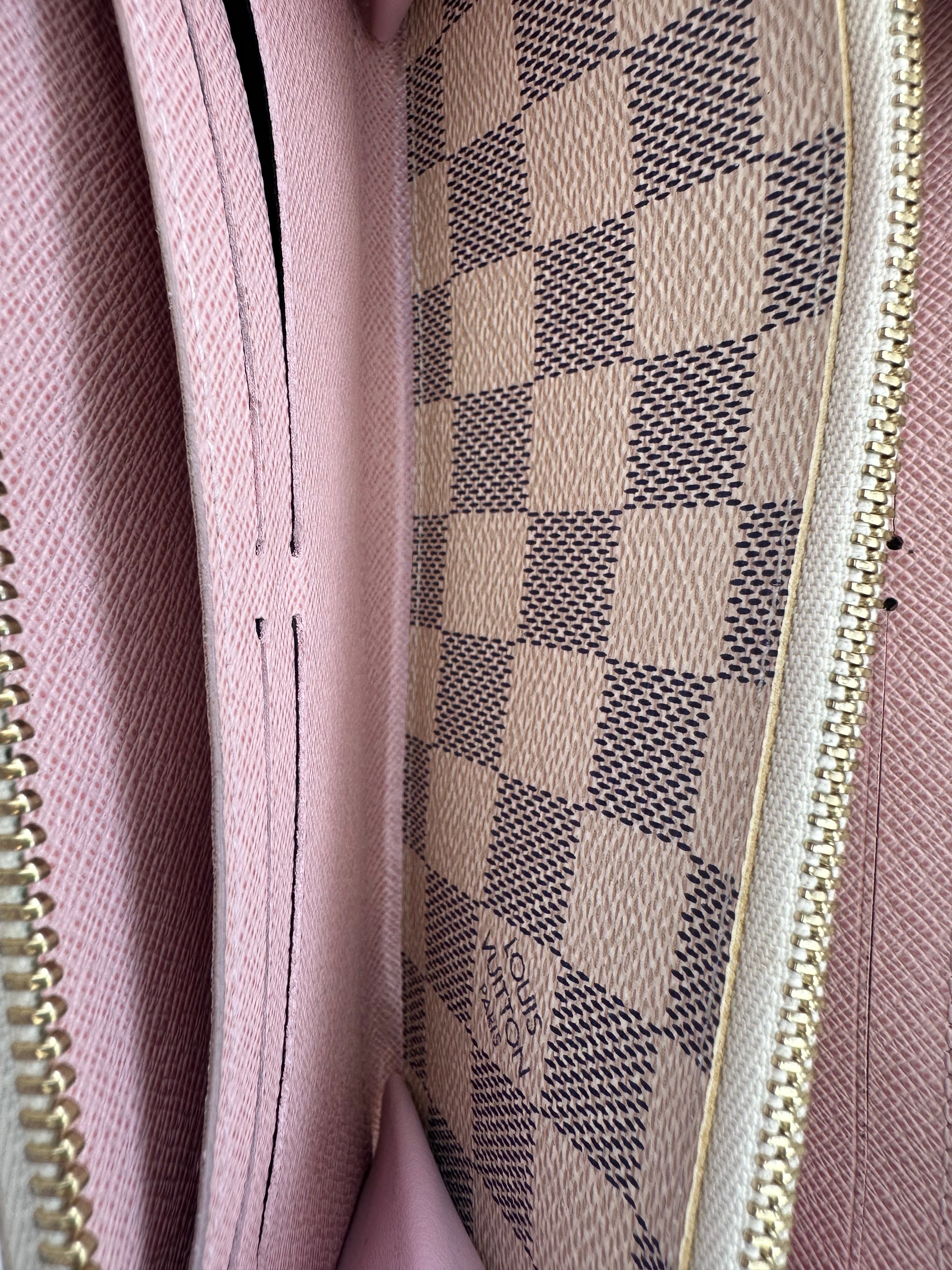 Louis Vuitton Azur Portefeuille Clemence Zippy Wallet