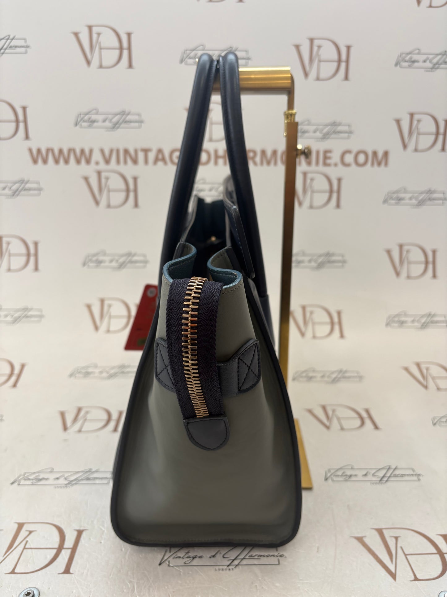 384193 - Céline Luggage
