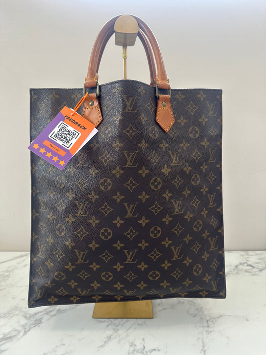 Louis Vuitton Sac Plat