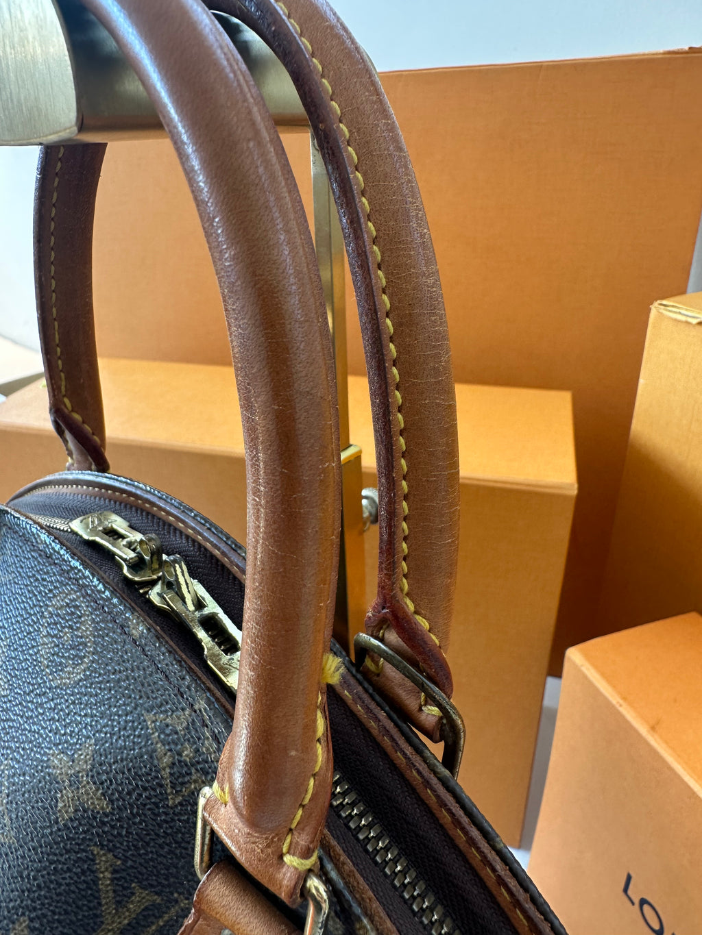 Louis Vuitton Ellipse MM