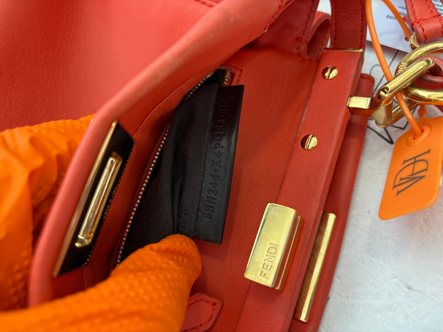 200772 - Fendi Peekaboo