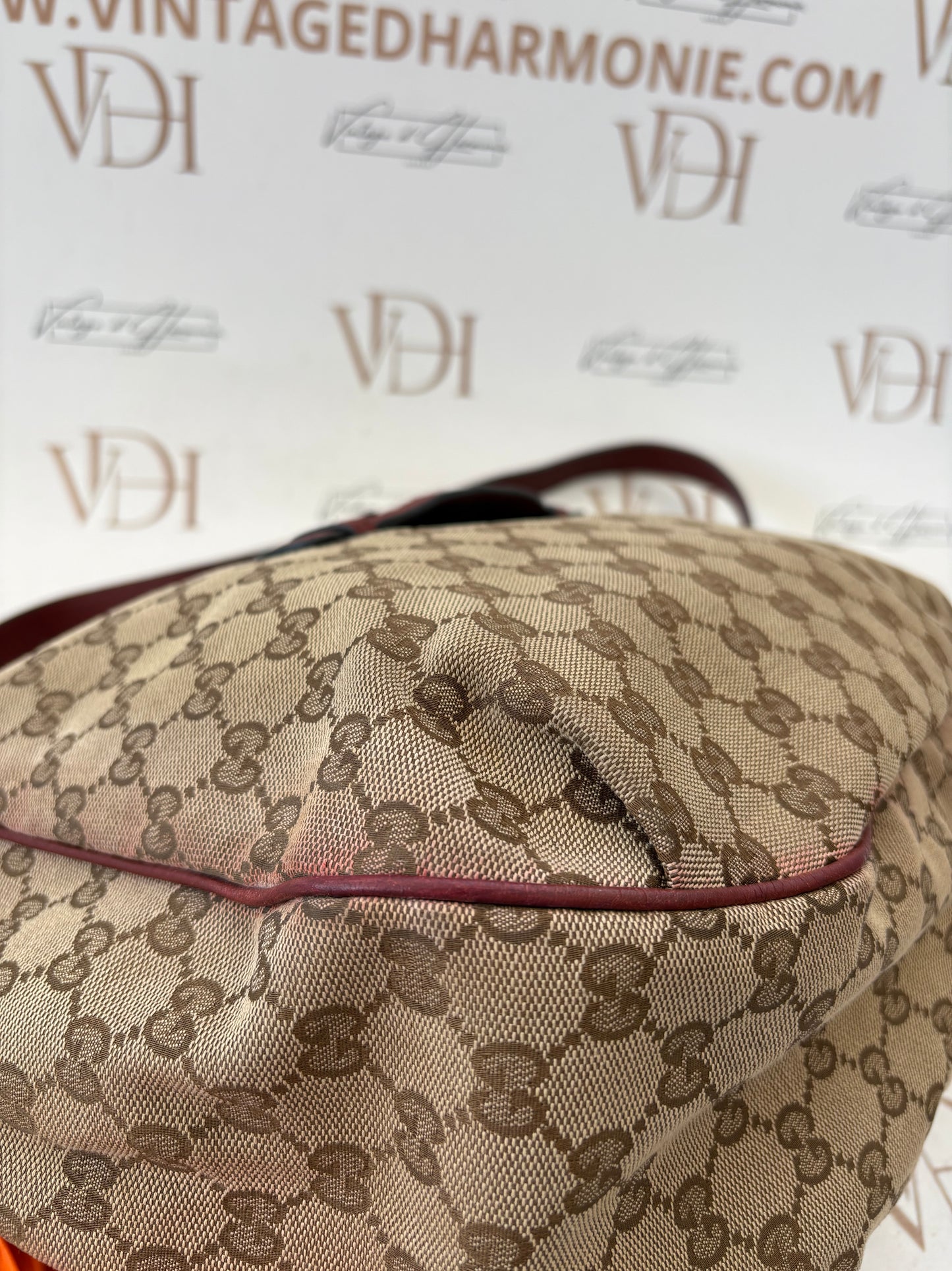 201319 - Gucci Sukey