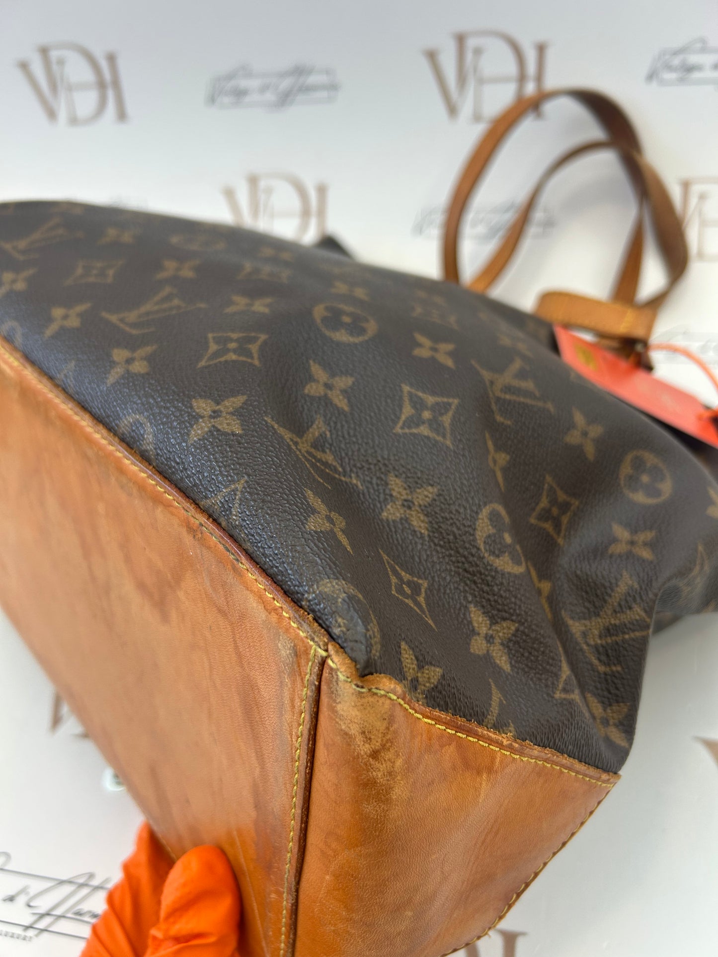 018211 - Louis Vuitton Cabas Mezzo