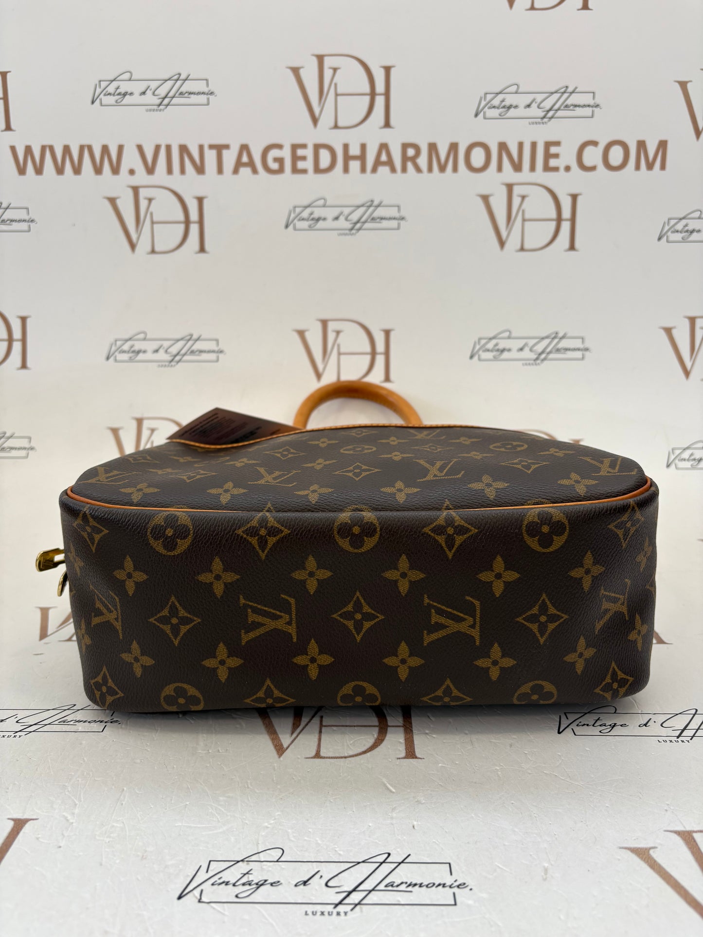 018978 - Louis Vuitton Treauville