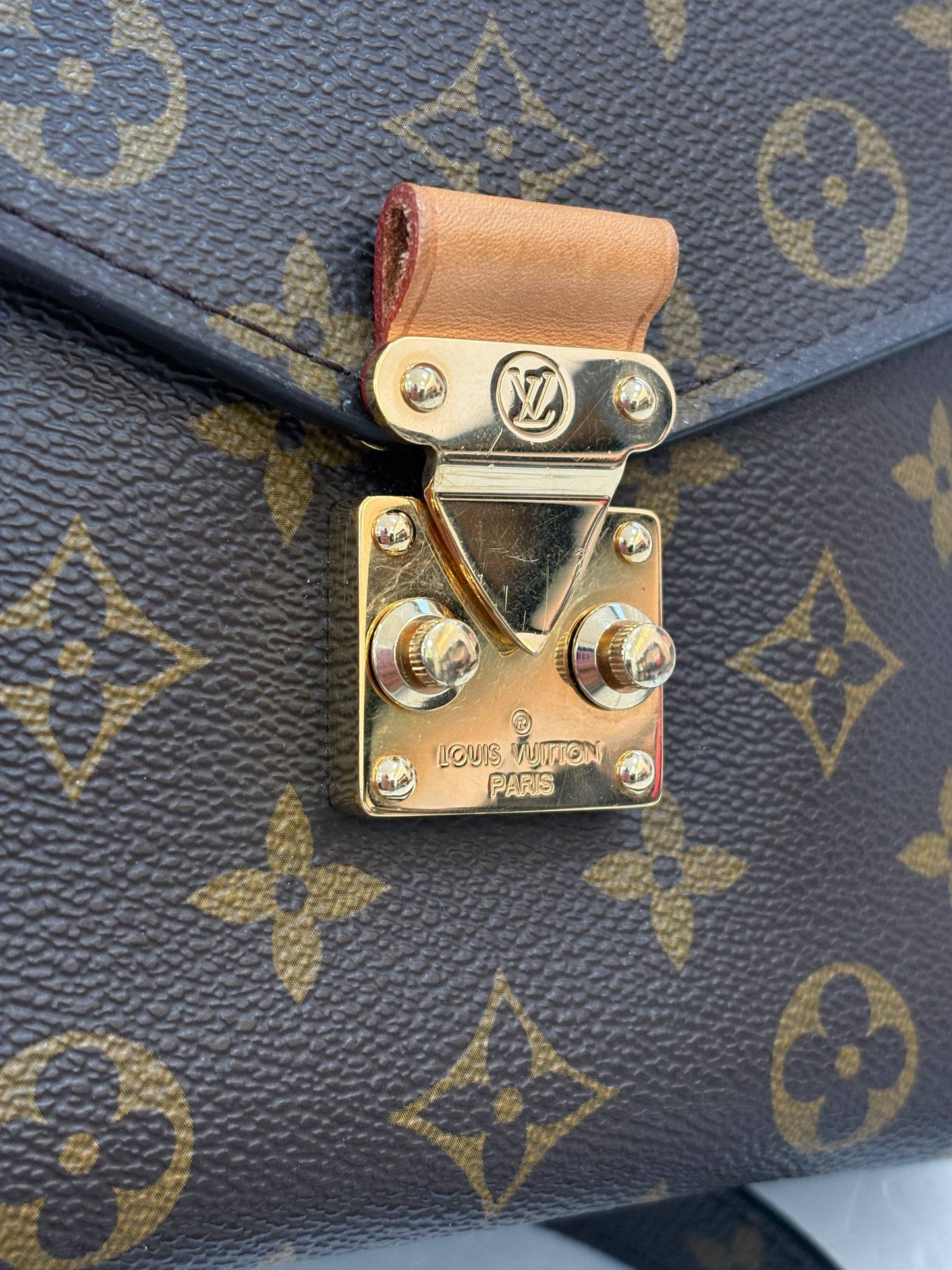 383645 - Louis Vuitton Metis