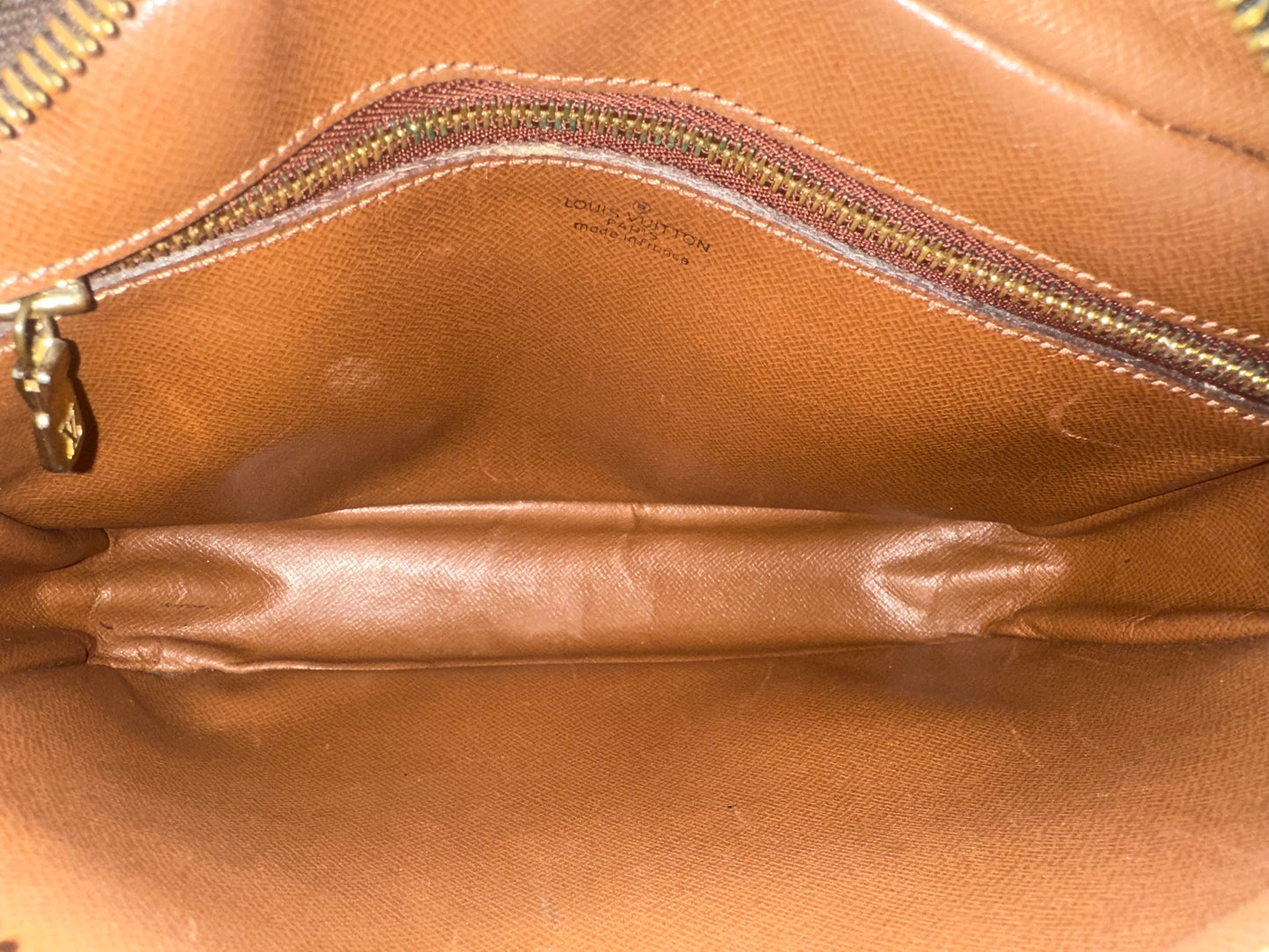 Louis Vuitton Trocadero 24