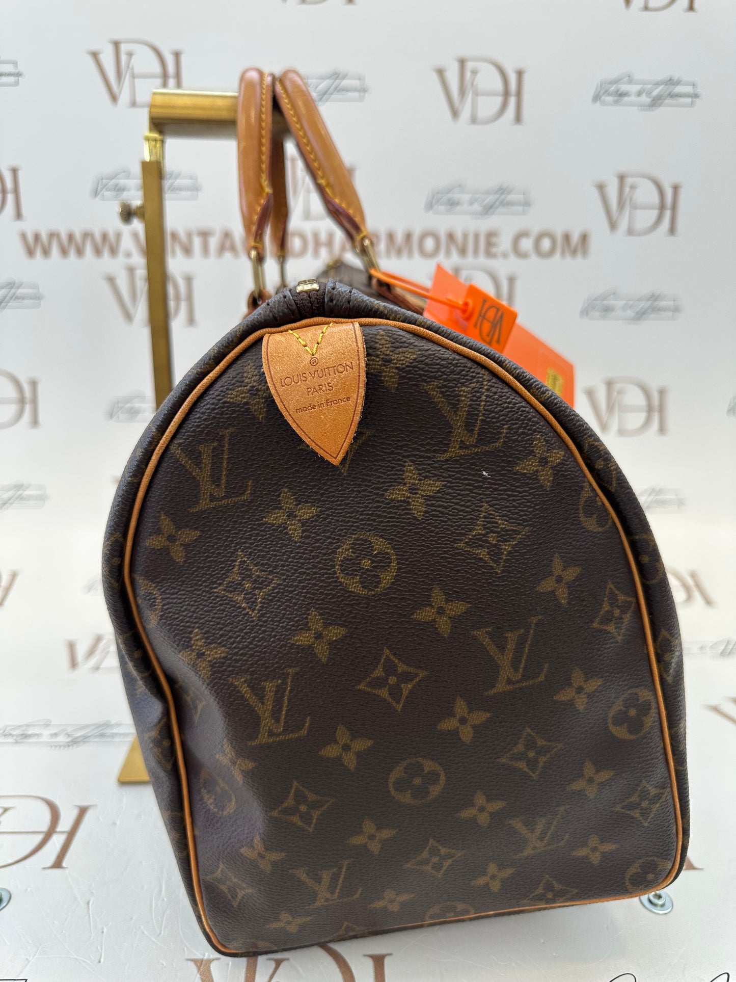 017930 - Louis Vuitton Speedy 40