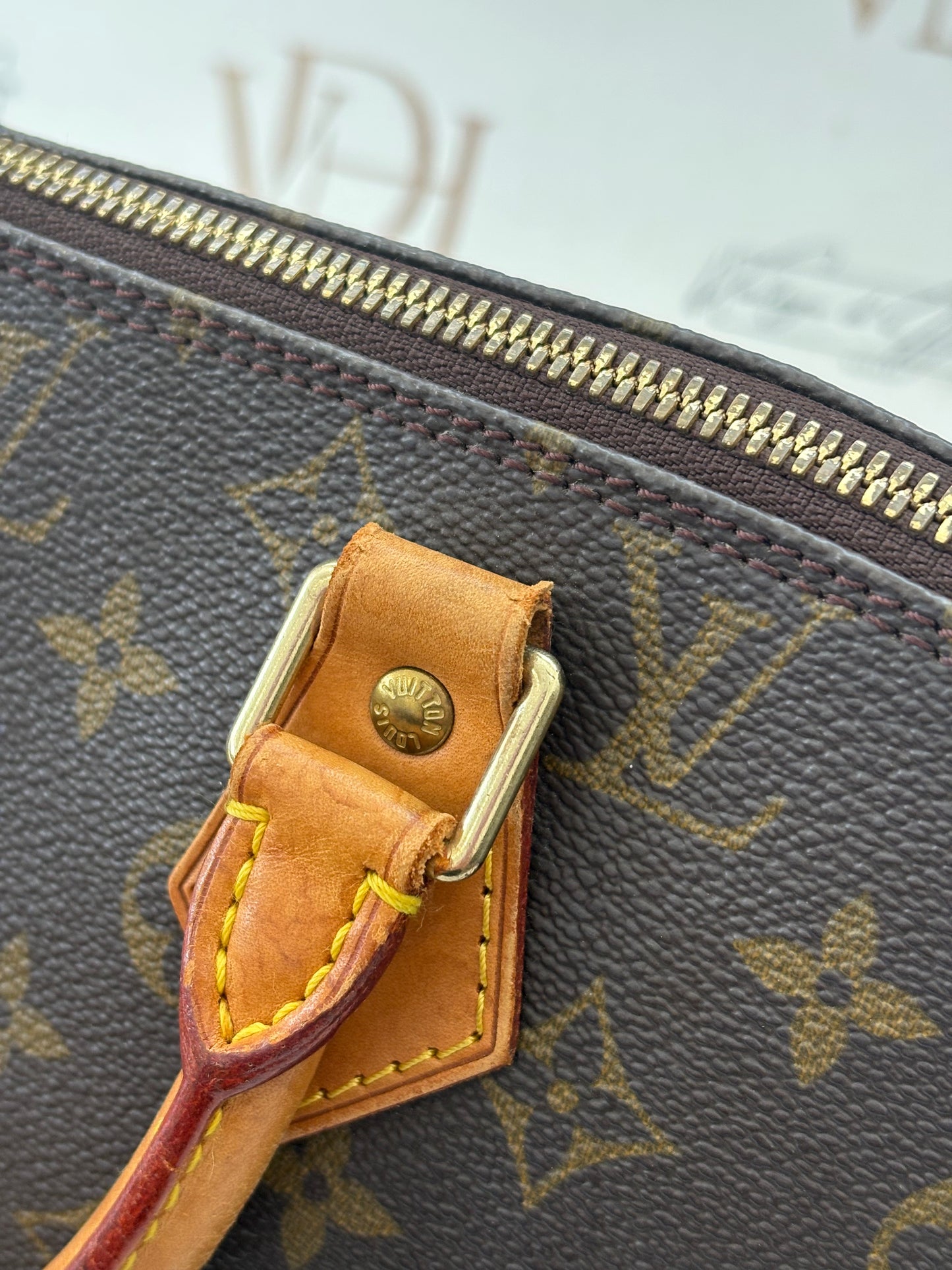 018094 - Louis Vuitton Alma