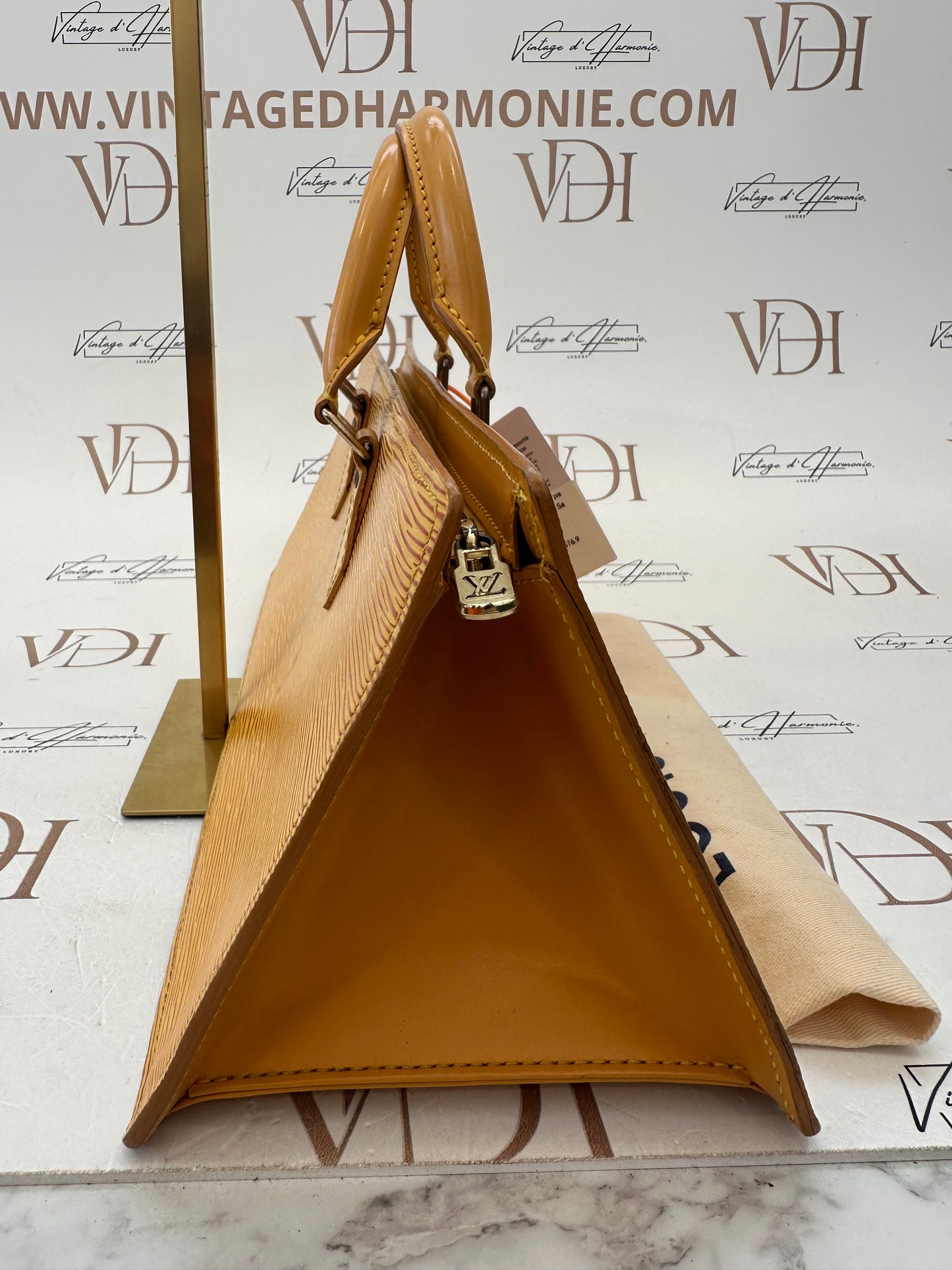 382499 - Louis Vuitton Sac Tringle