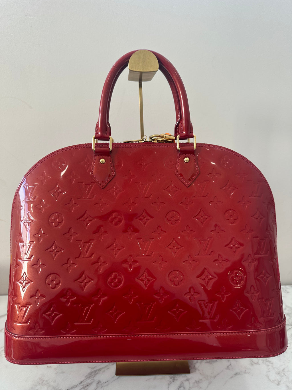 Louis Vuitton Alma GM Vernis Red