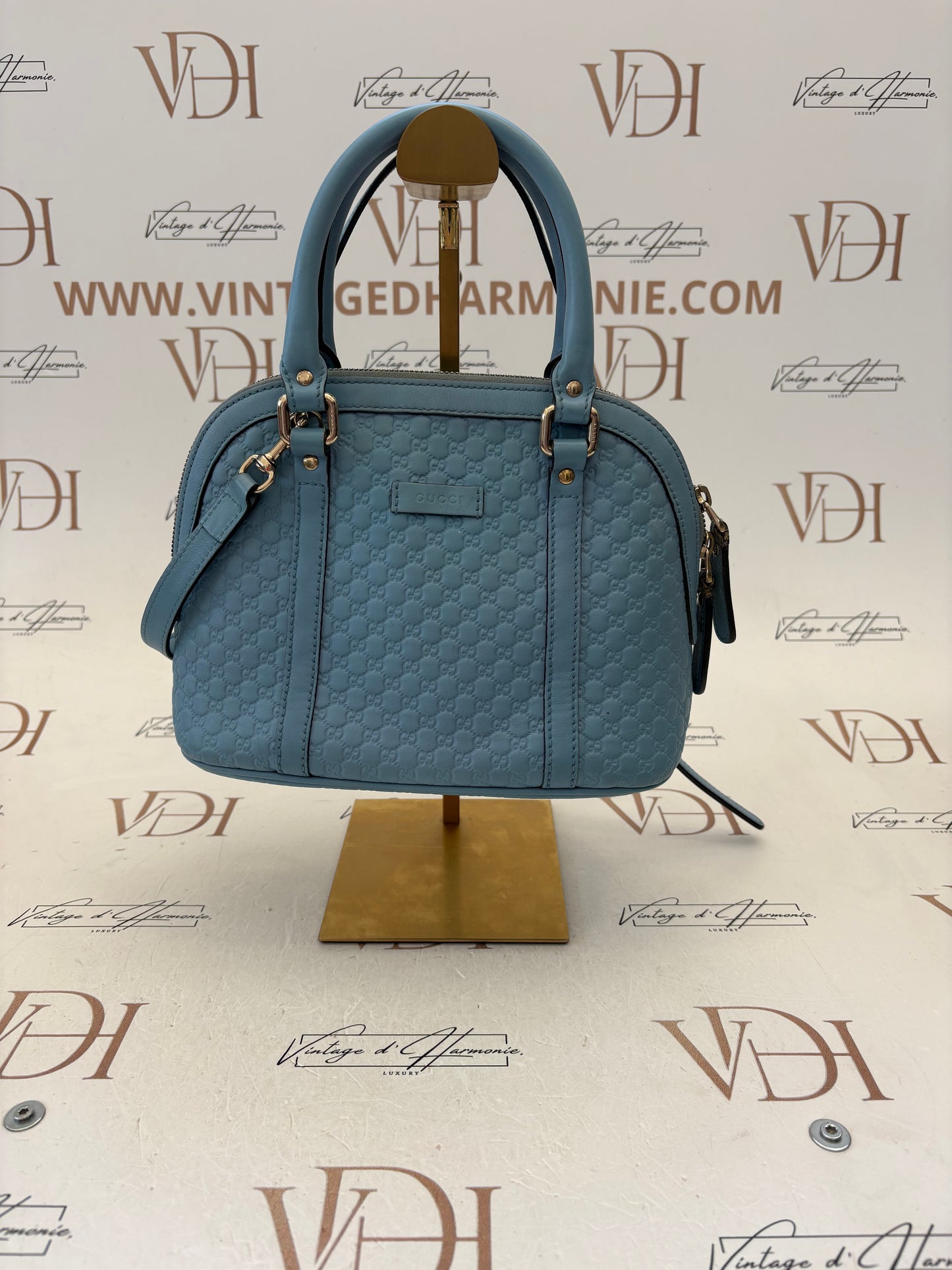 384268 - Gucci