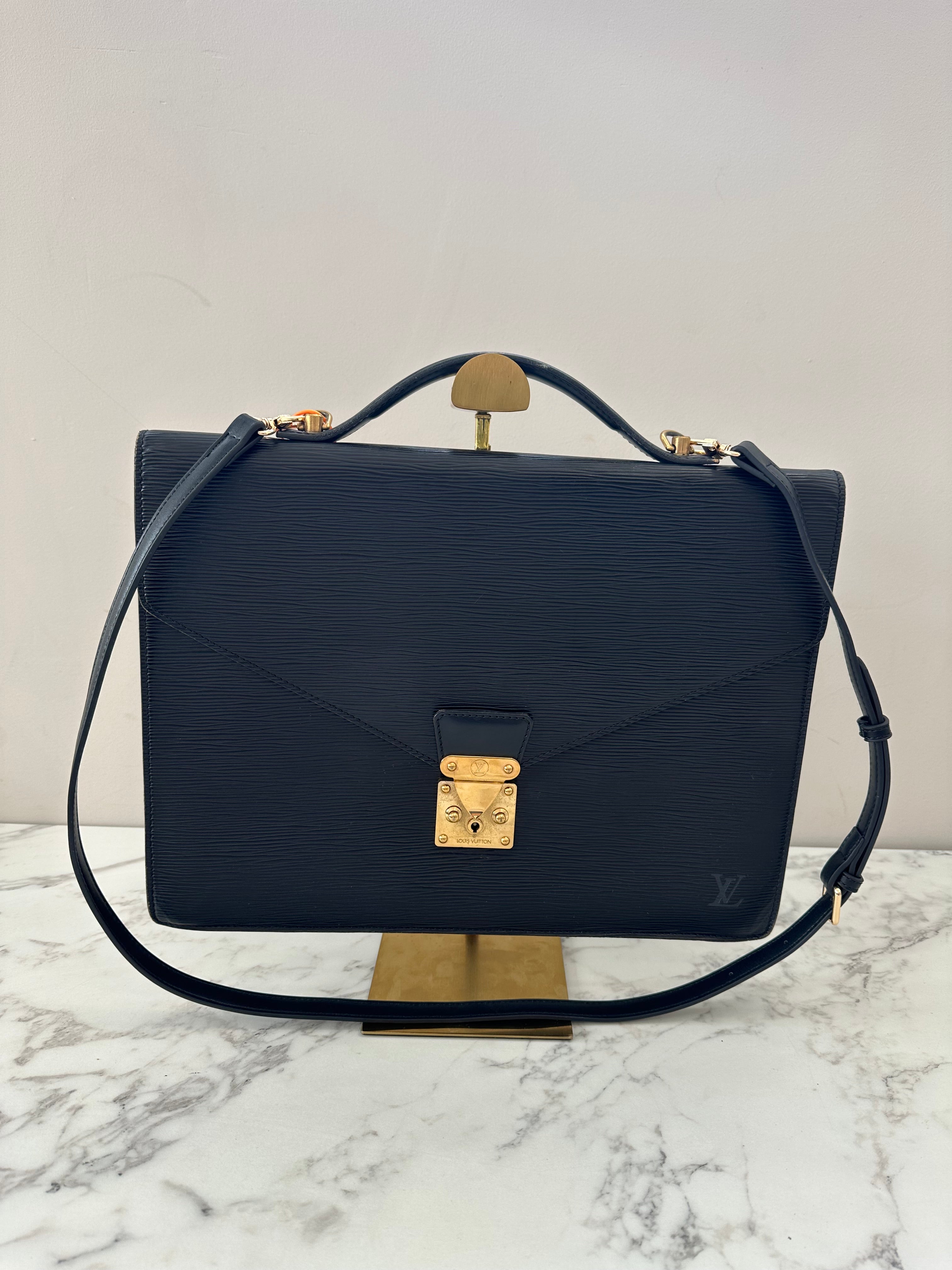 Louis Vuitton Epi Porte Documents Bandouliere