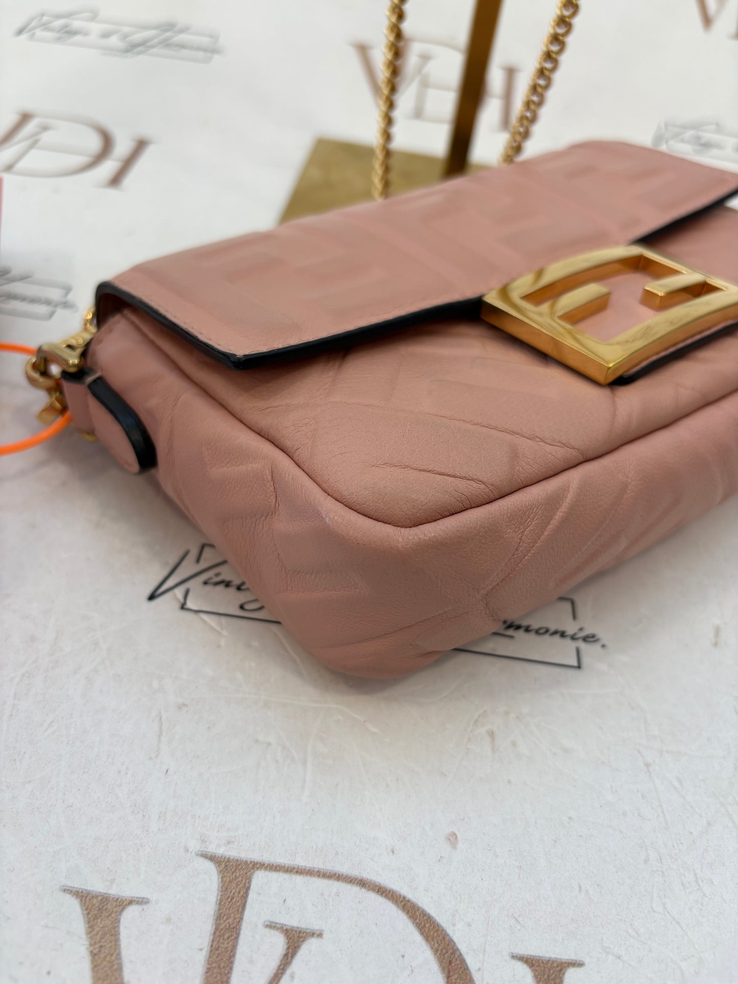 383617 - Fendi Baguette