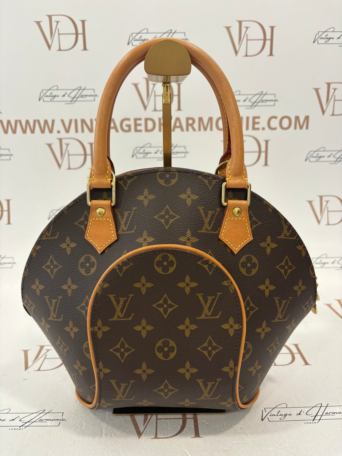 017719 - Louis Vuitton Ellipse PM