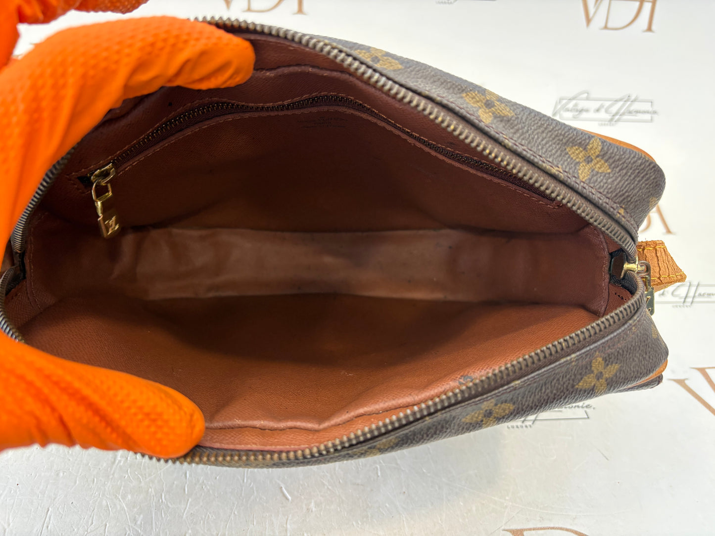 018968 - Louis Vuitton Jeune Fille GM