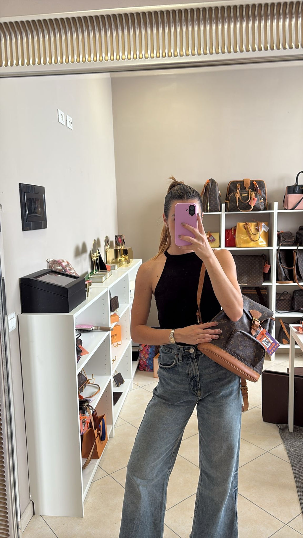 Louis Vuitton Montsouris mm