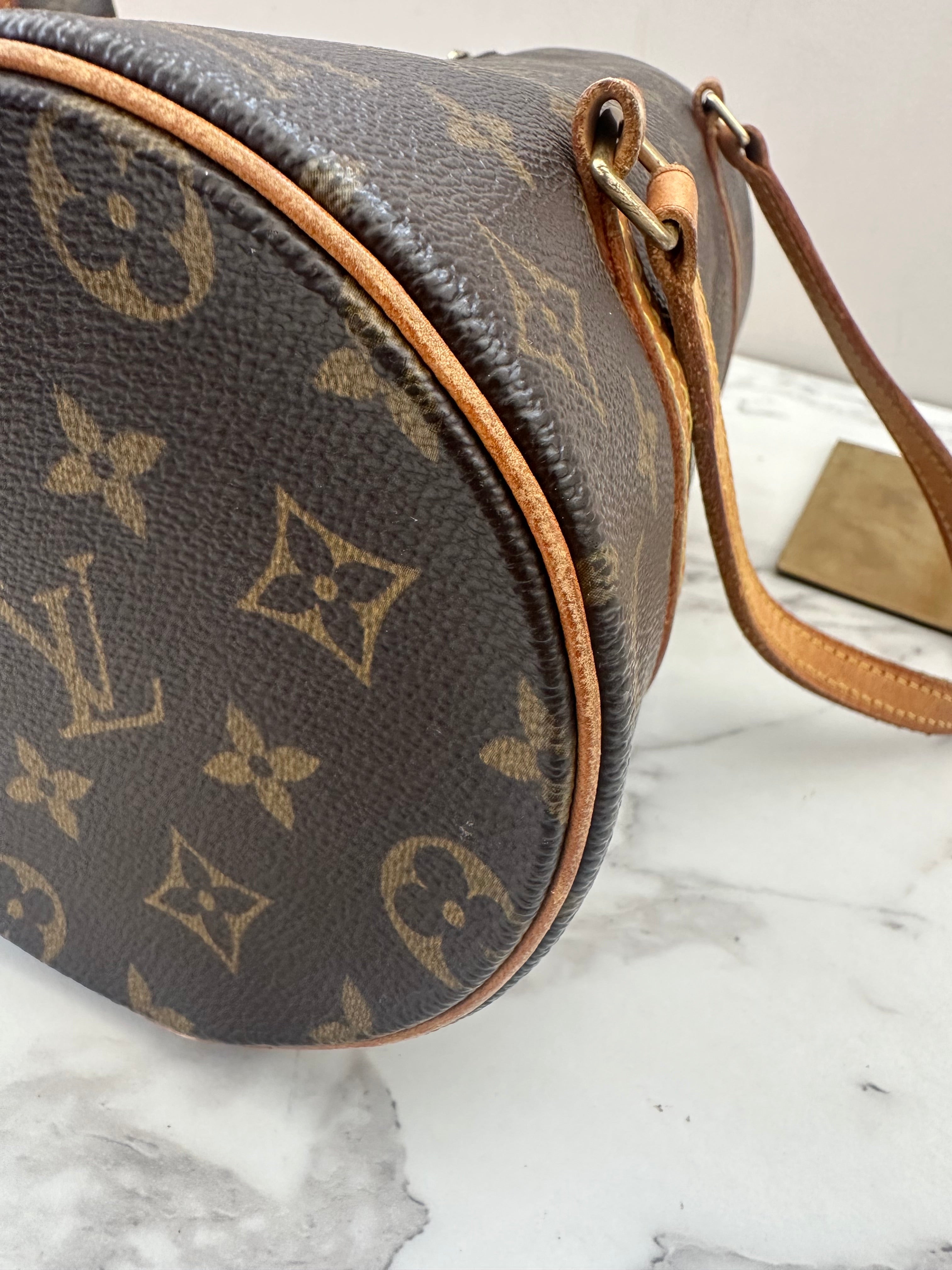 Louis Vuitton Papillon 26