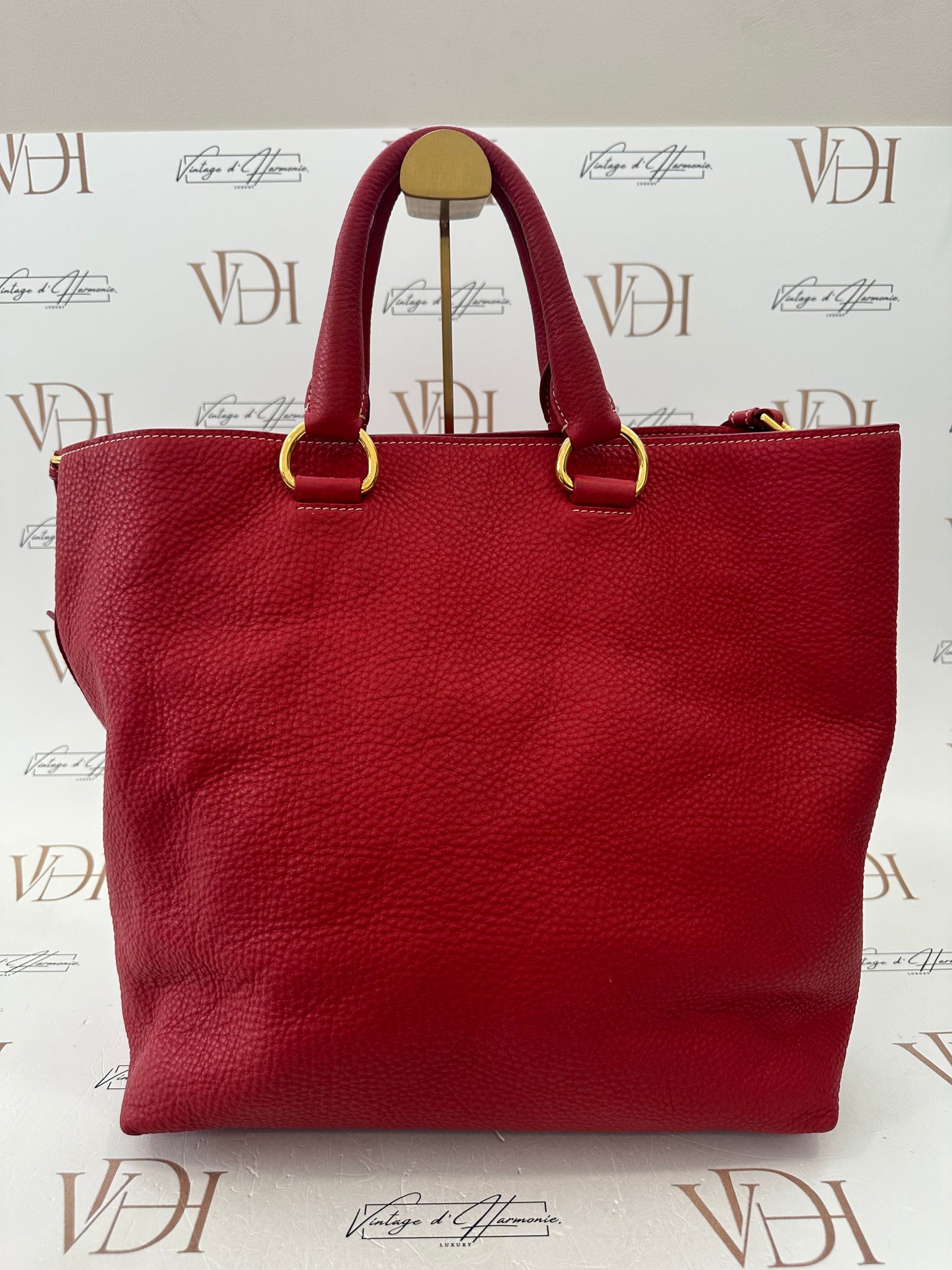 382901 - Prada Tote