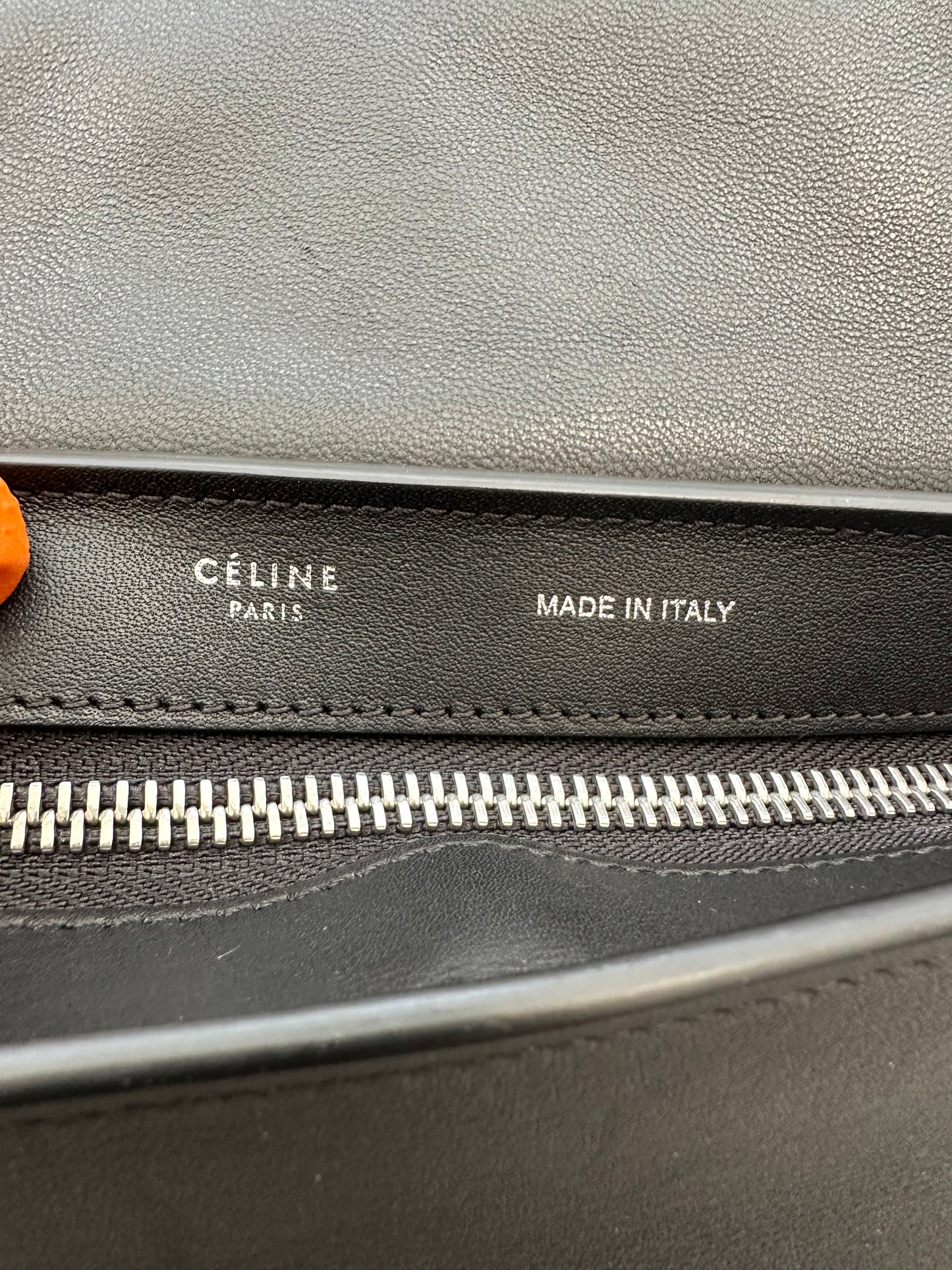 382305 - Celine Trapeze