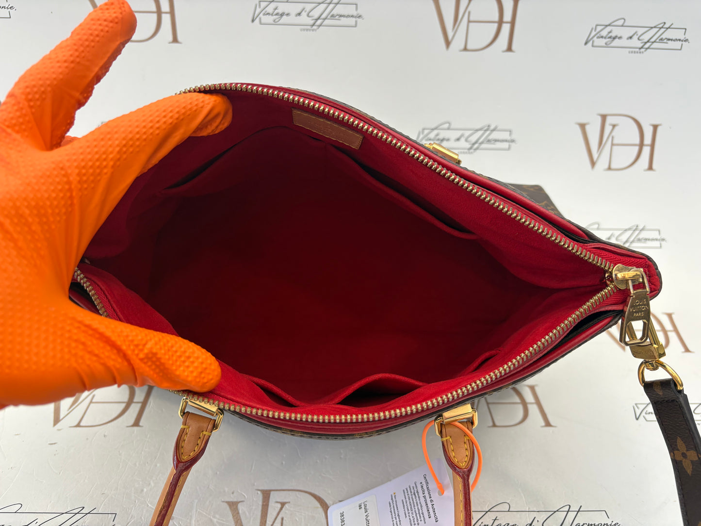 383836 - Louis Vuitton Pallas